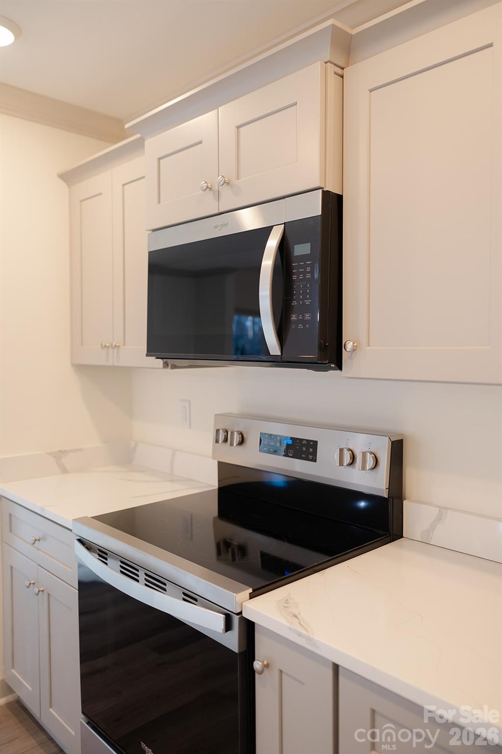 1262 Rainbow Circle Property Photo 11