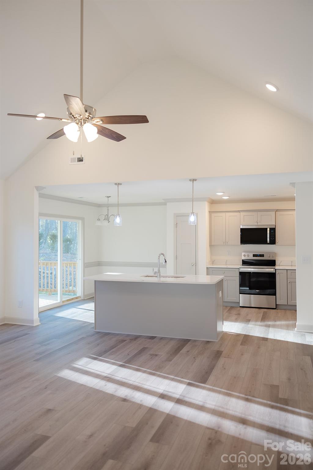 1262 Rainbow Circle Property Photo 13