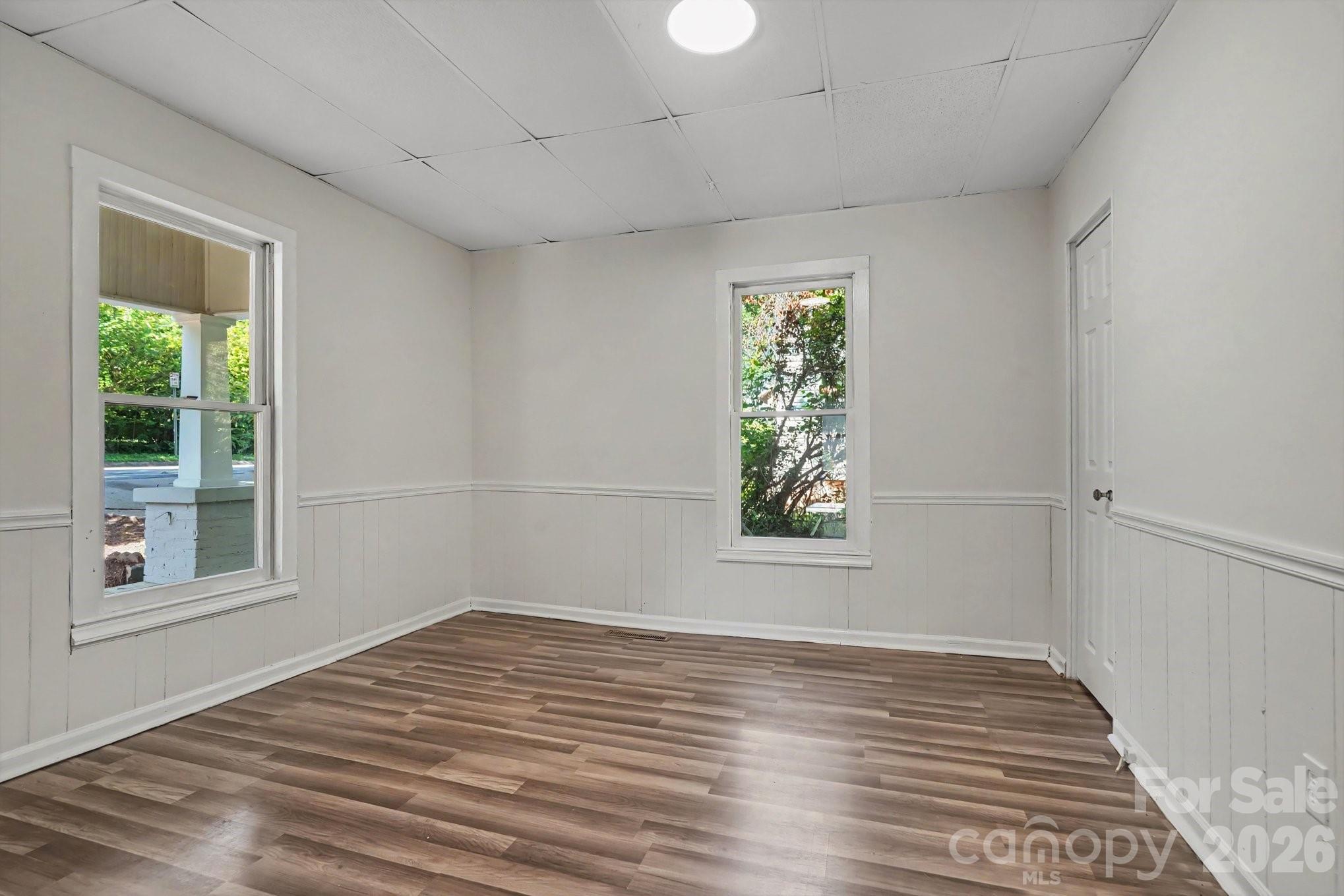 1402 1st Avenue Place Property Photo 27