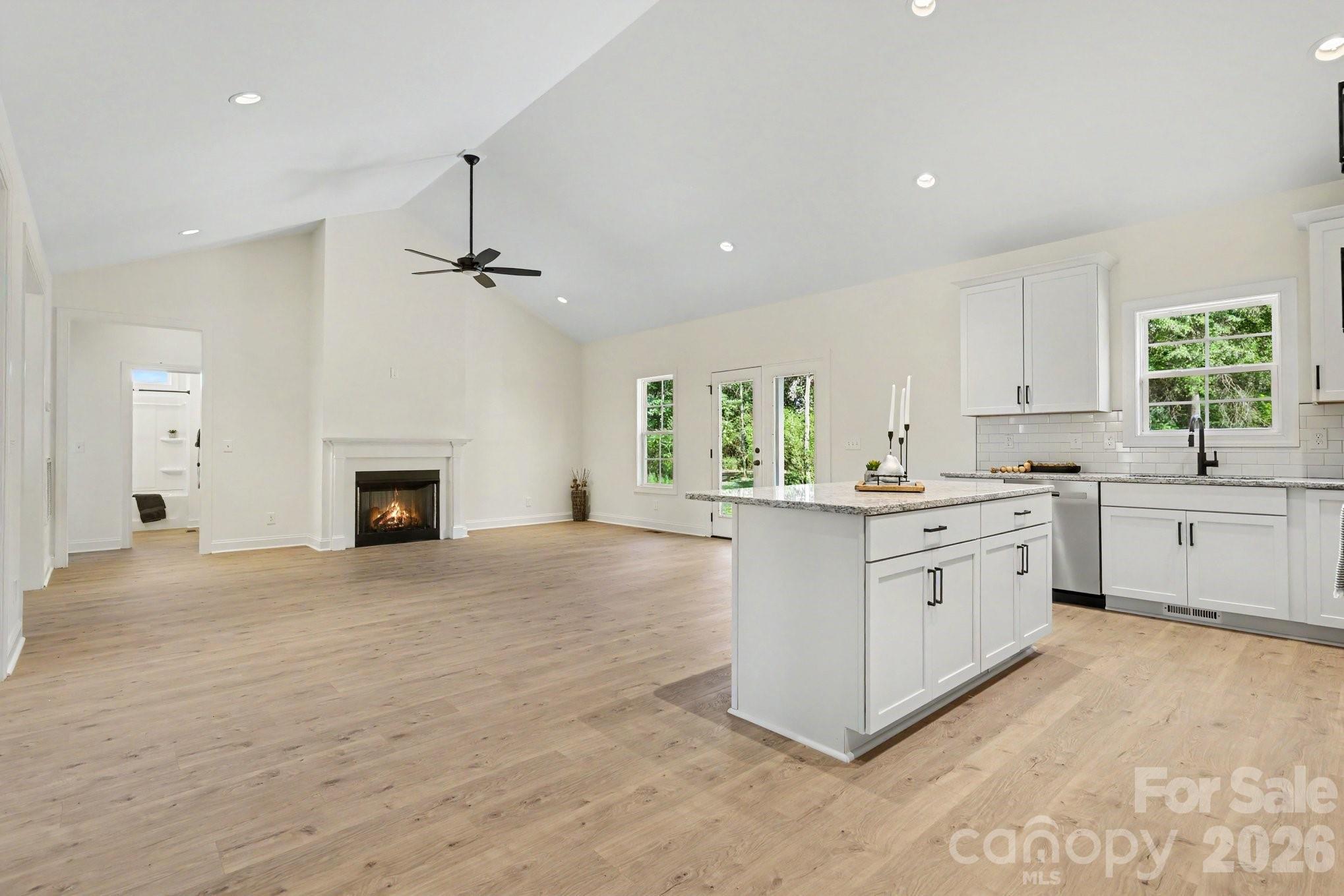 402 Dorothy Drive Property Photo 10