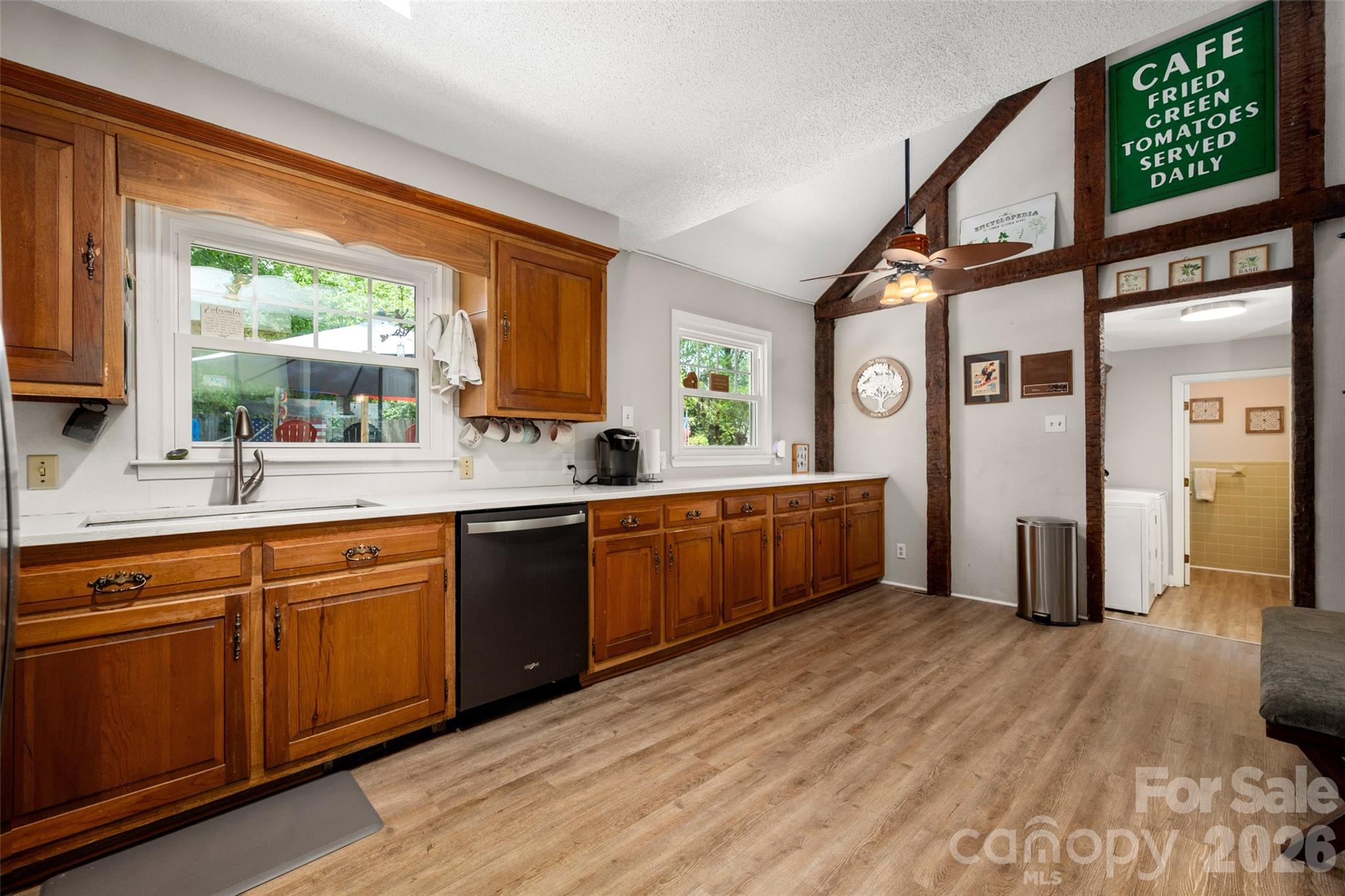 1929 Havenwood Drive Property Photo 11