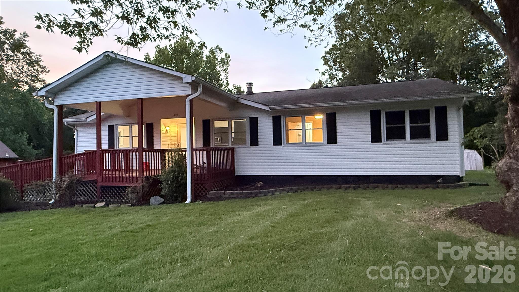 210 Bleynat Street Property Photo 20