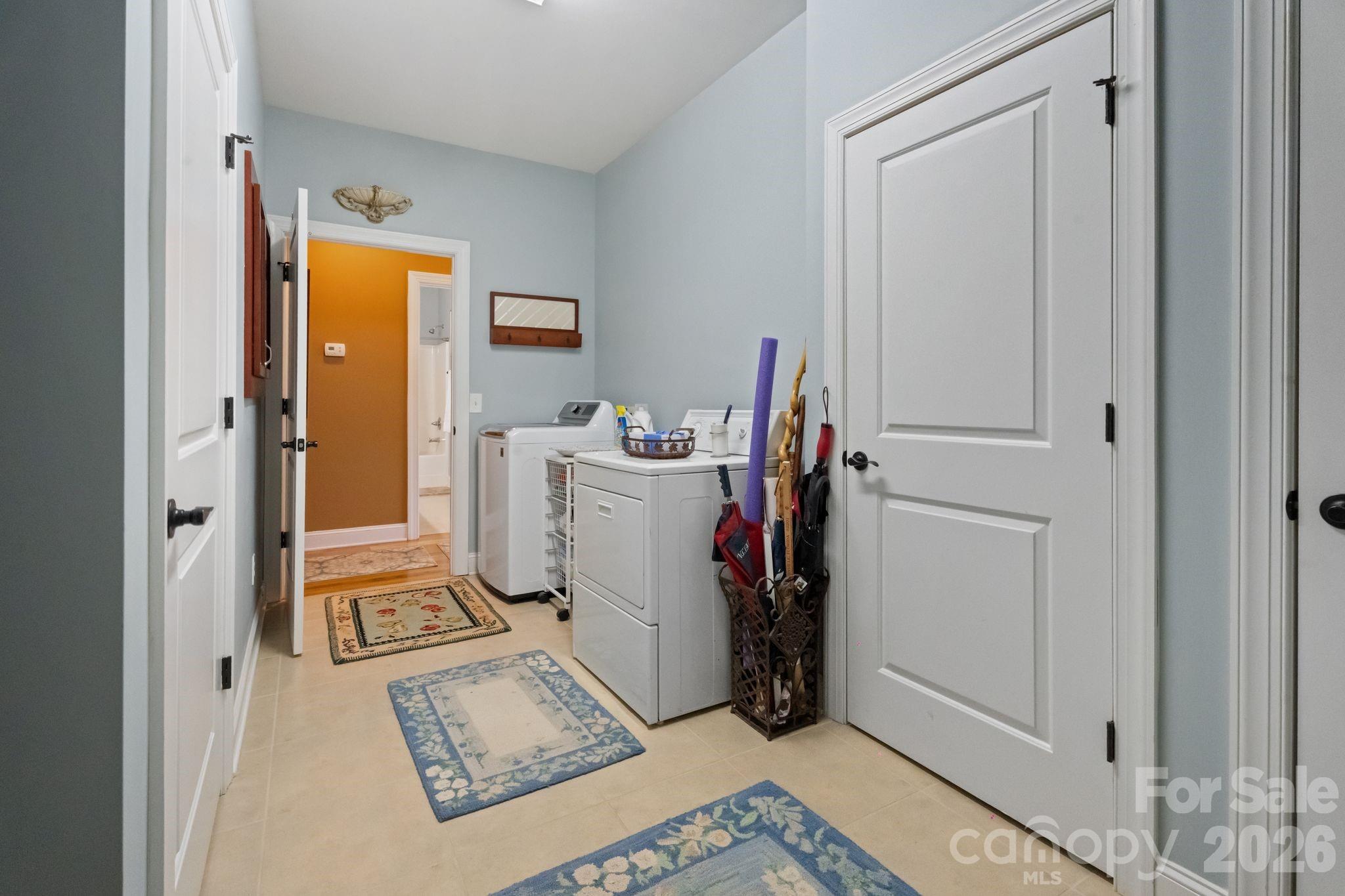 1621 Herbie Circle Property Photo 18