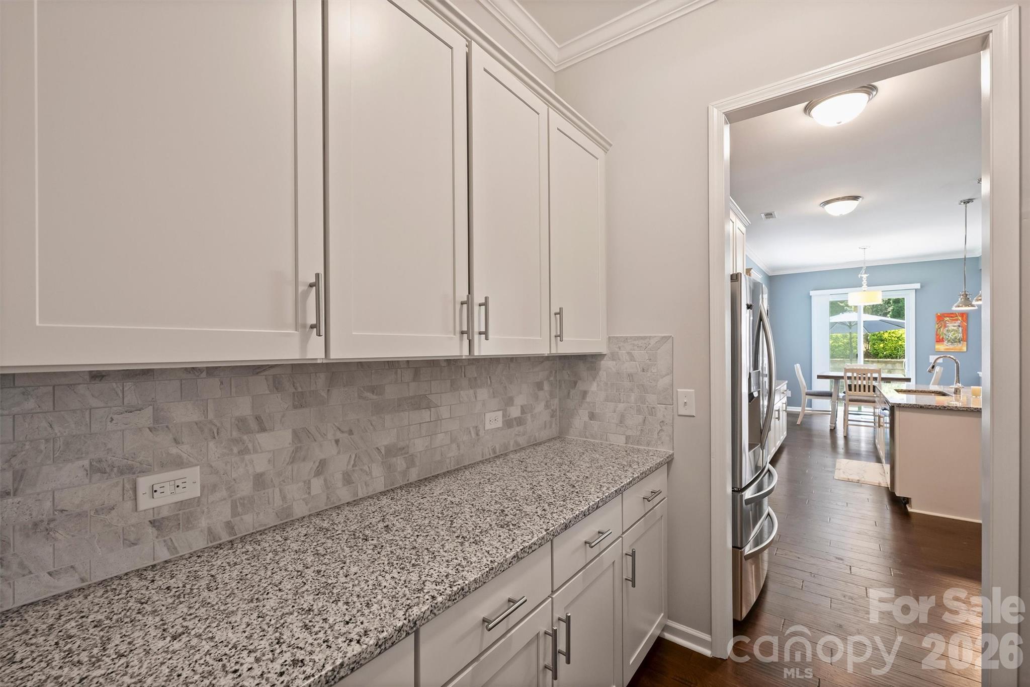 1113 Bassett Way Property Photo 18