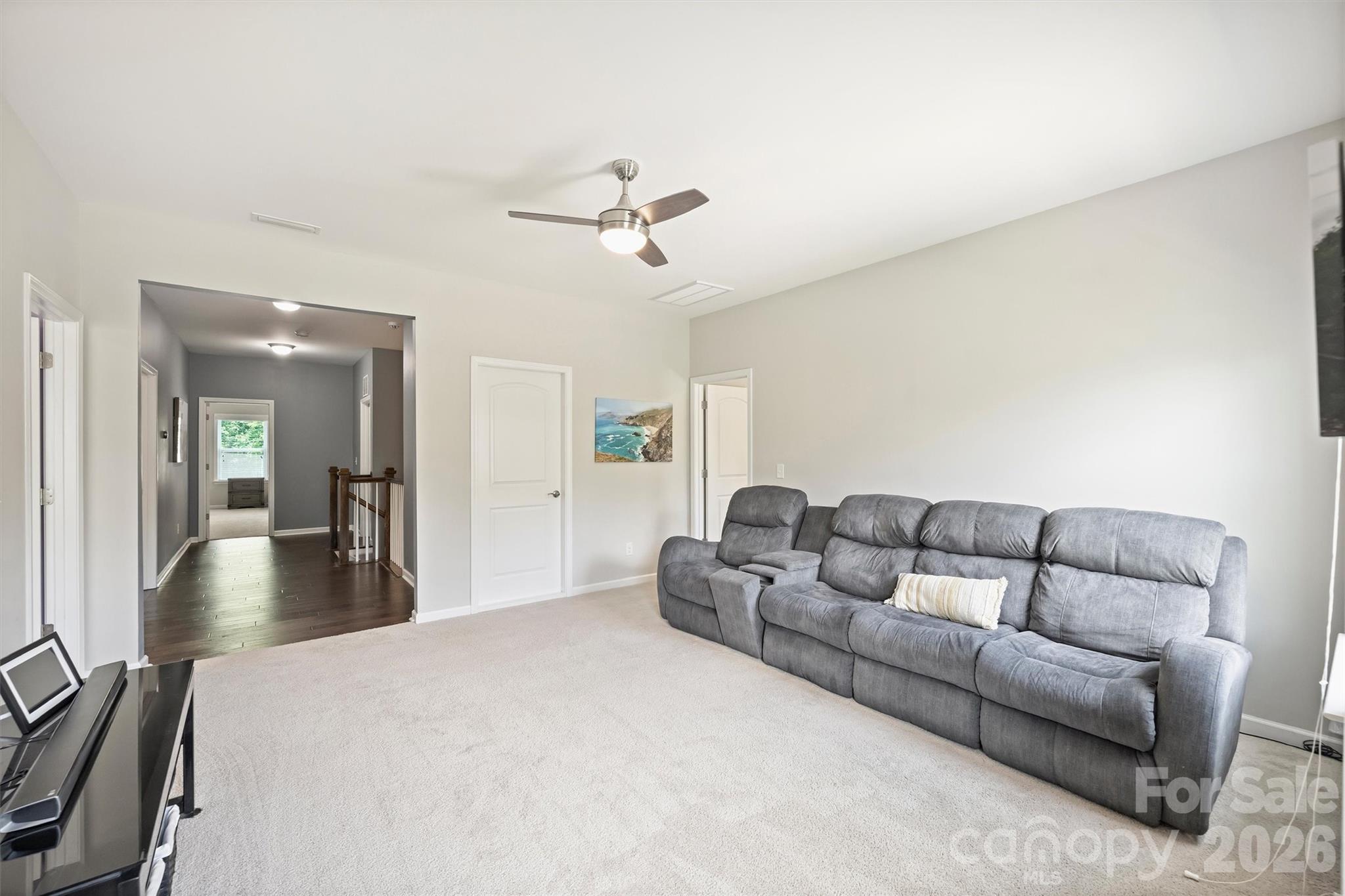 1113 Bassett Way Property Photo 31