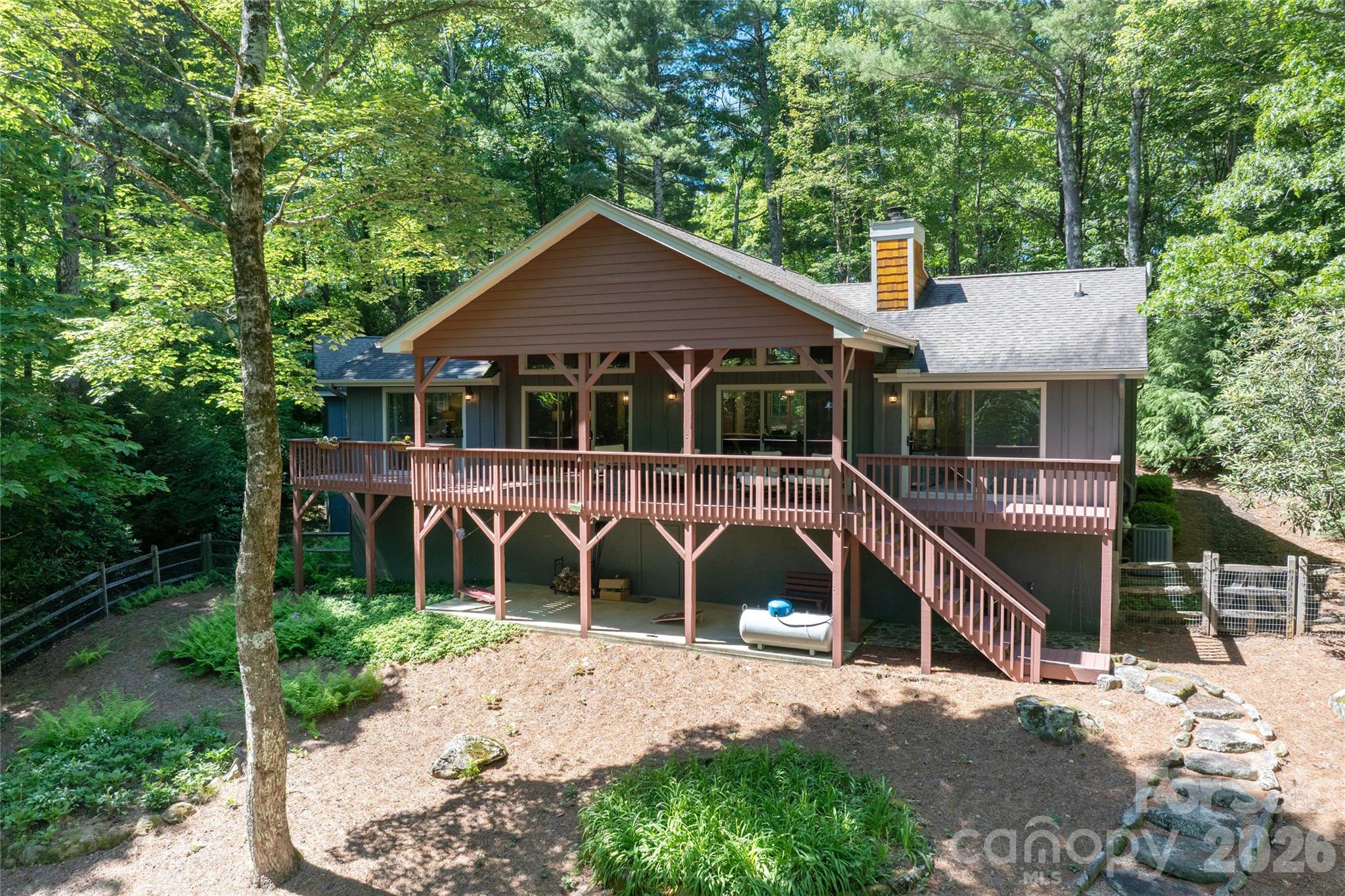 522 Toxaway Court Property Photo 43
