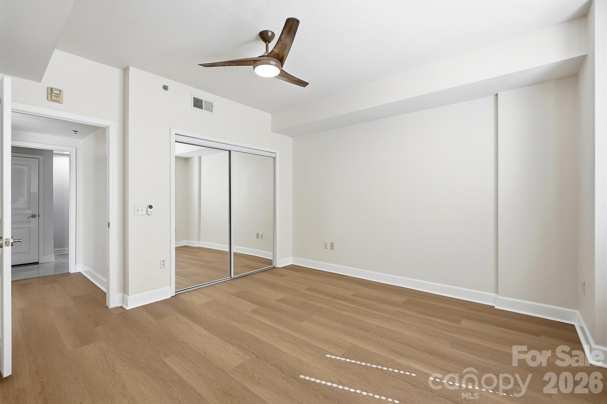 1315 East Boulevard 411 Property Photo 5