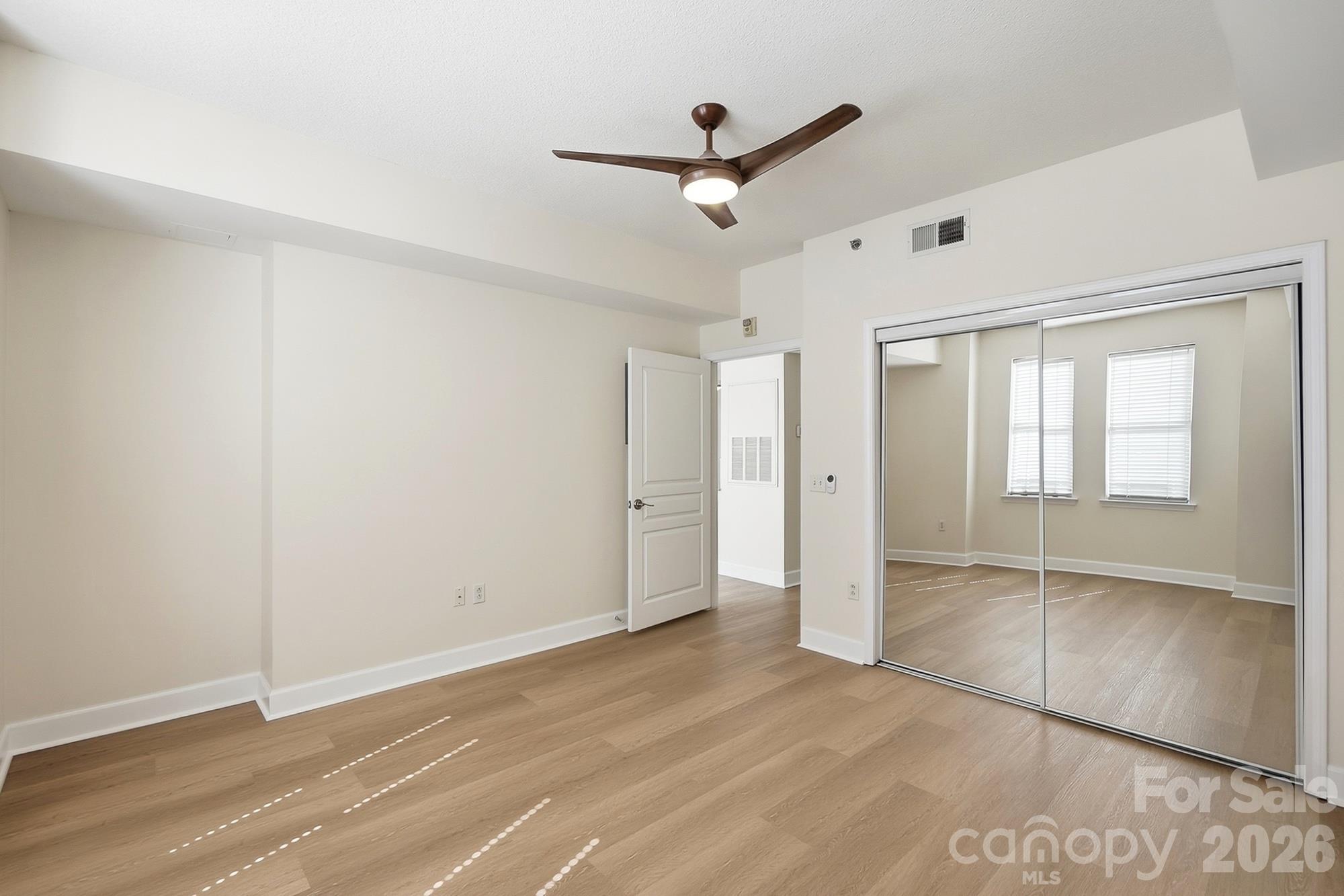 1315 East Boulevard 411 Property Photo 16
