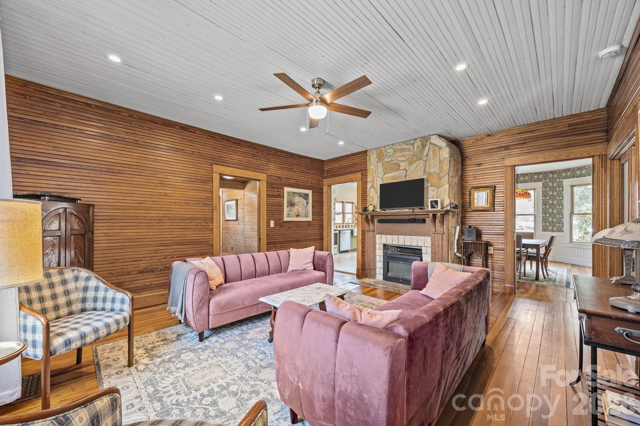 615 Rose Hill Road Property Photo 8