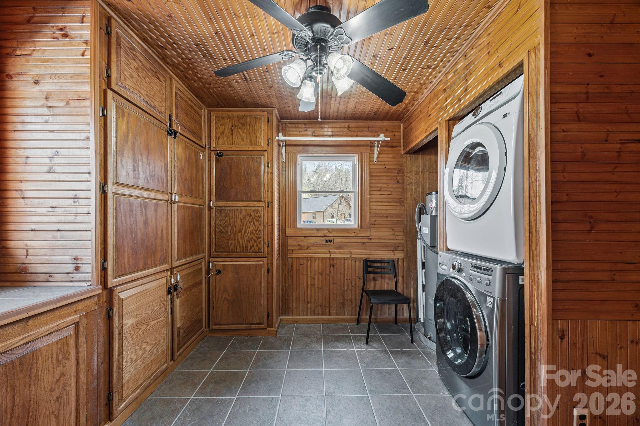 615 Rose Hill Road Property Photo 9