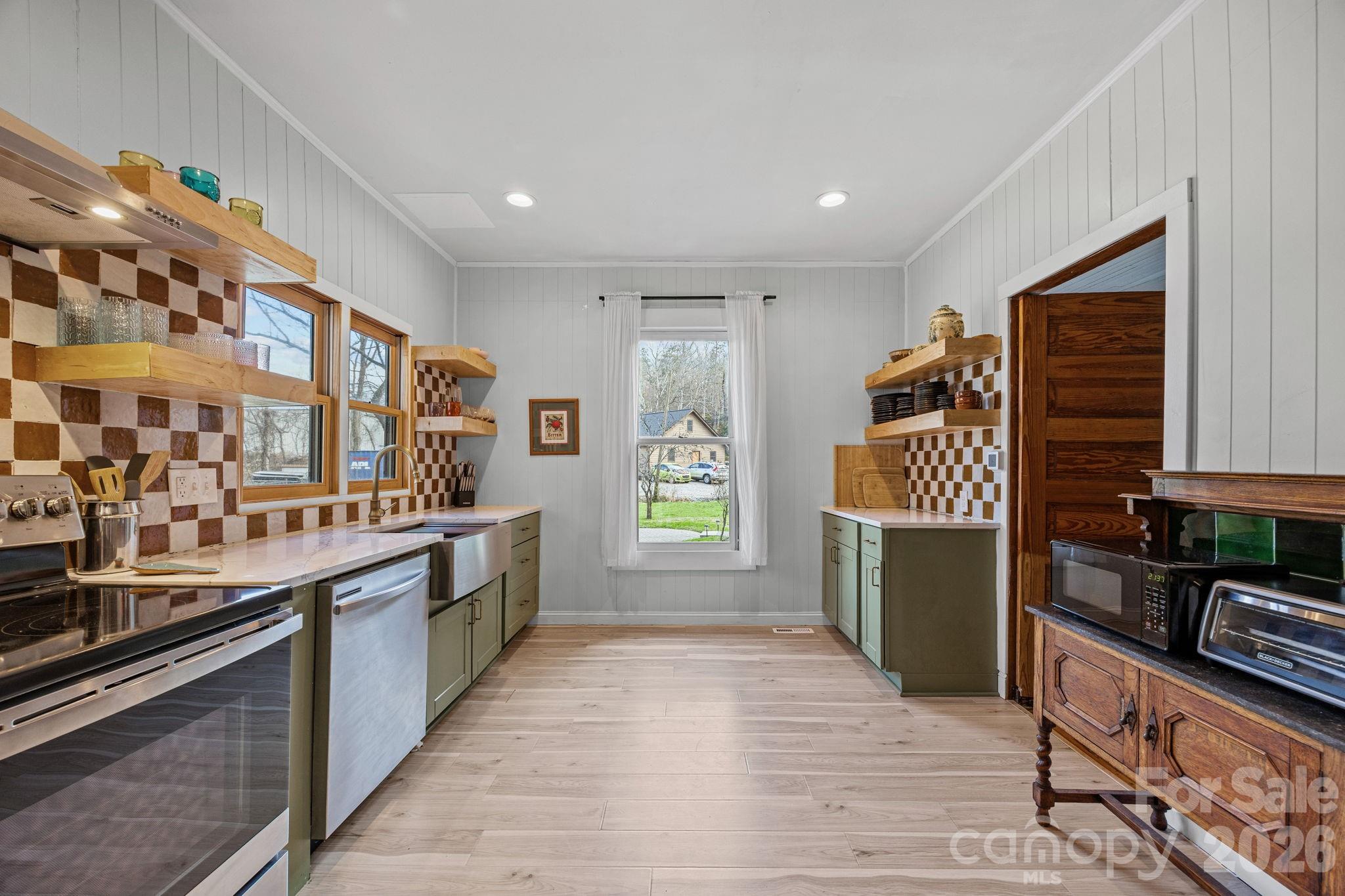 615 Rose Hill Road Property Photo 11