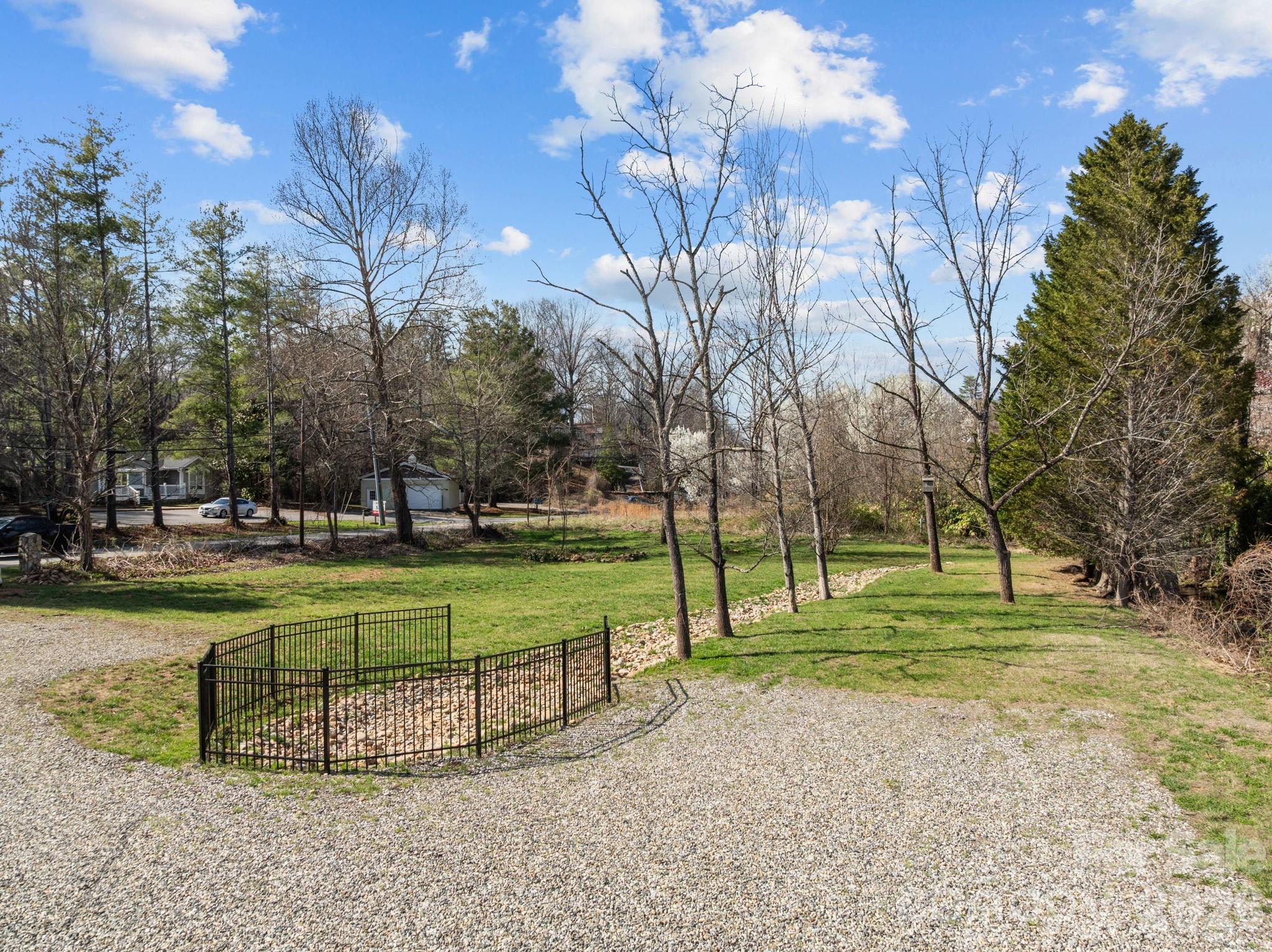 615 Rose Hill Road Property Photo 34