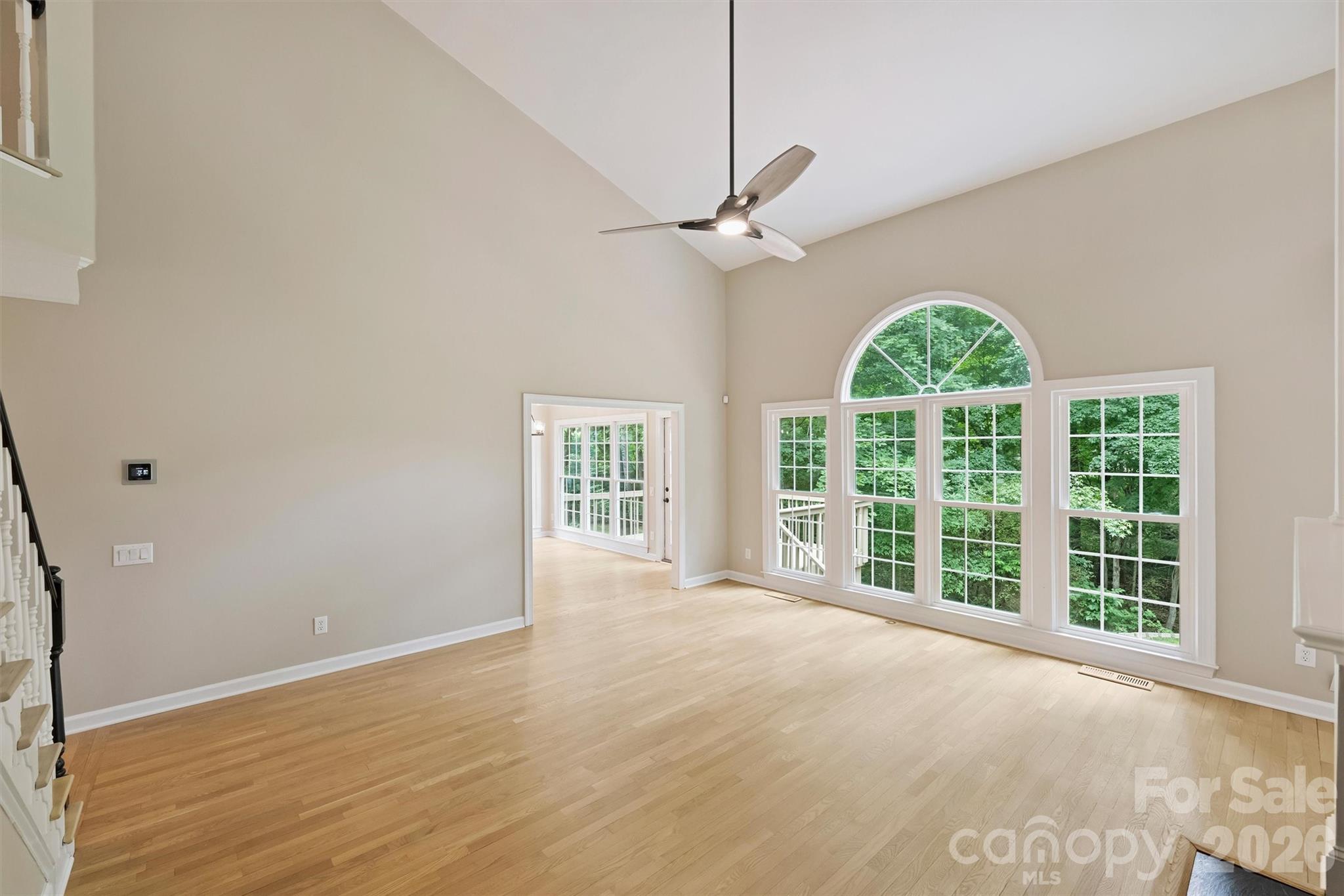 5317 Fairvista Drive Property Photo 14