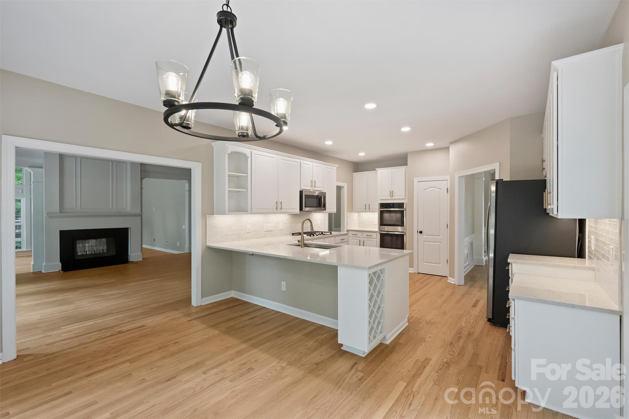 5317 Fairvista Drive Property Photo 22
