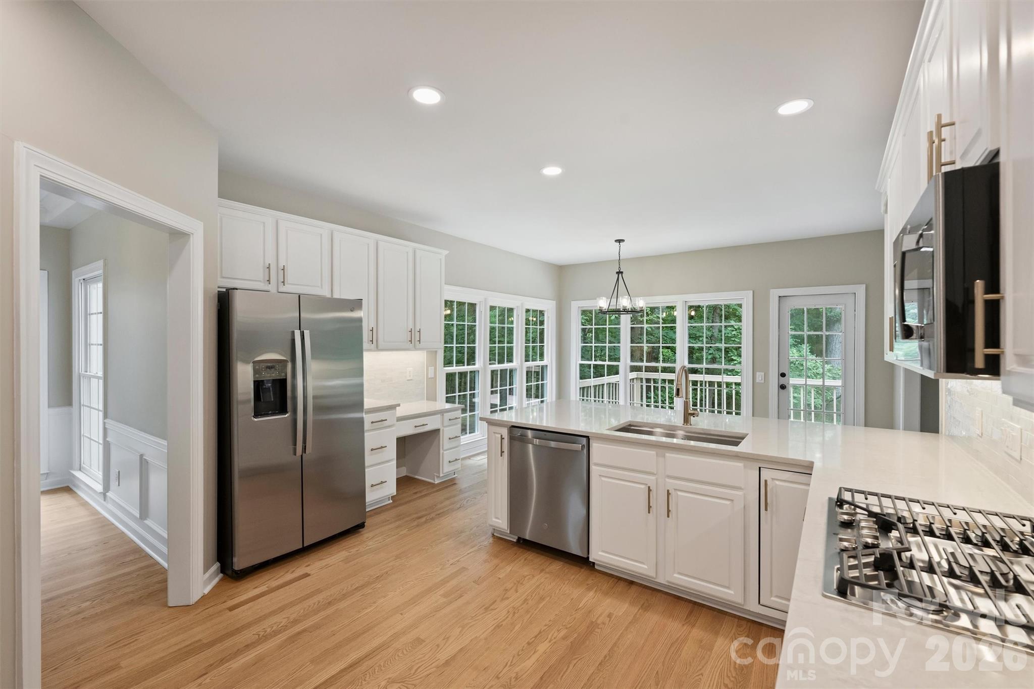 5317 Fairvista Drive Property Photo 23