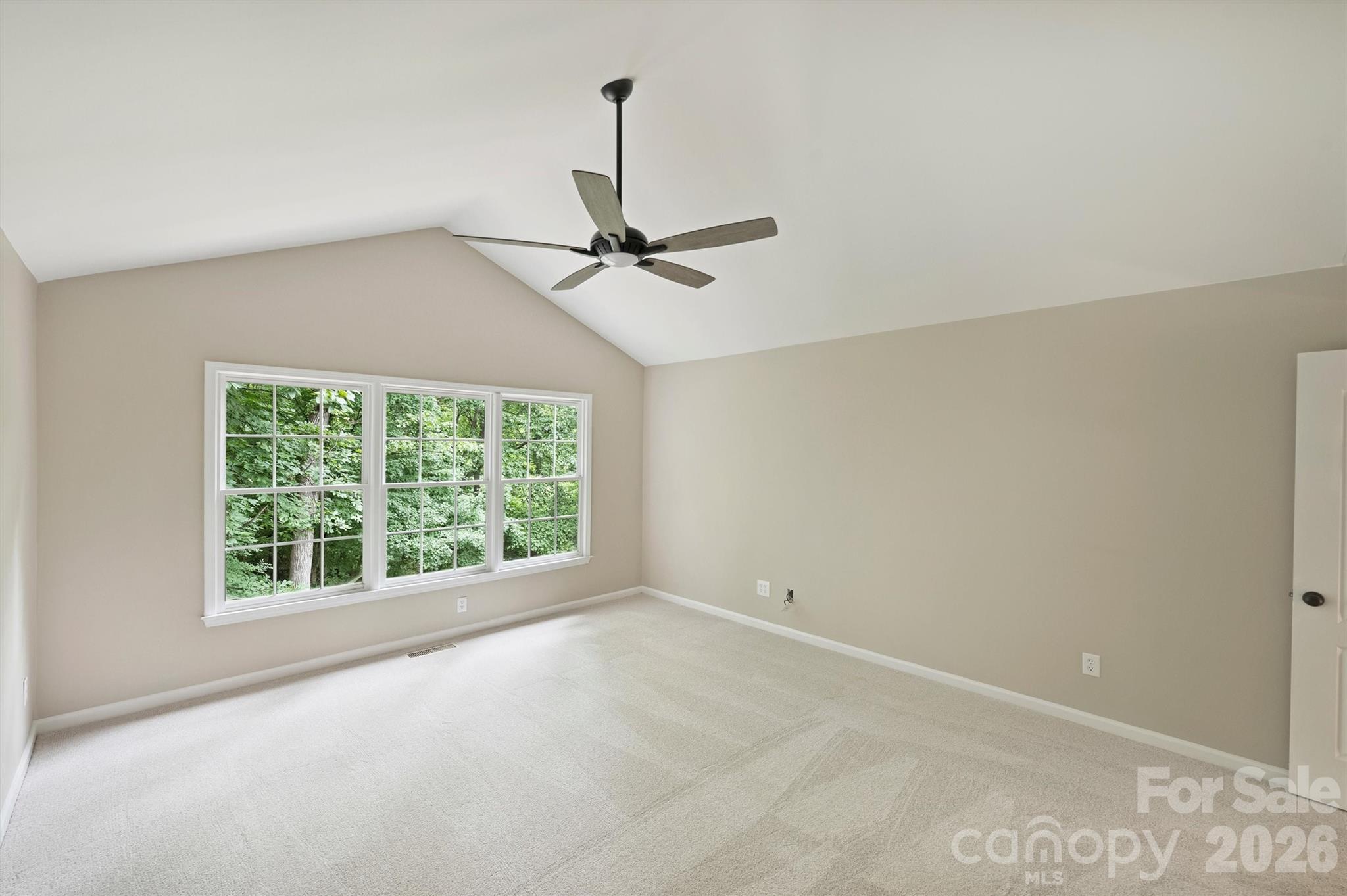 5317 Fairvista Drive Property Photo 28