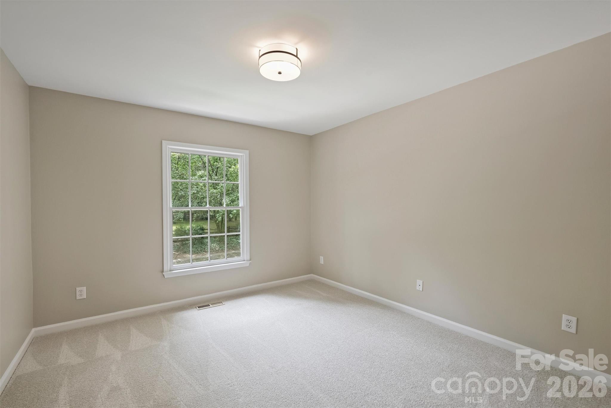 5317 Fairvista Drive Property Photo 37