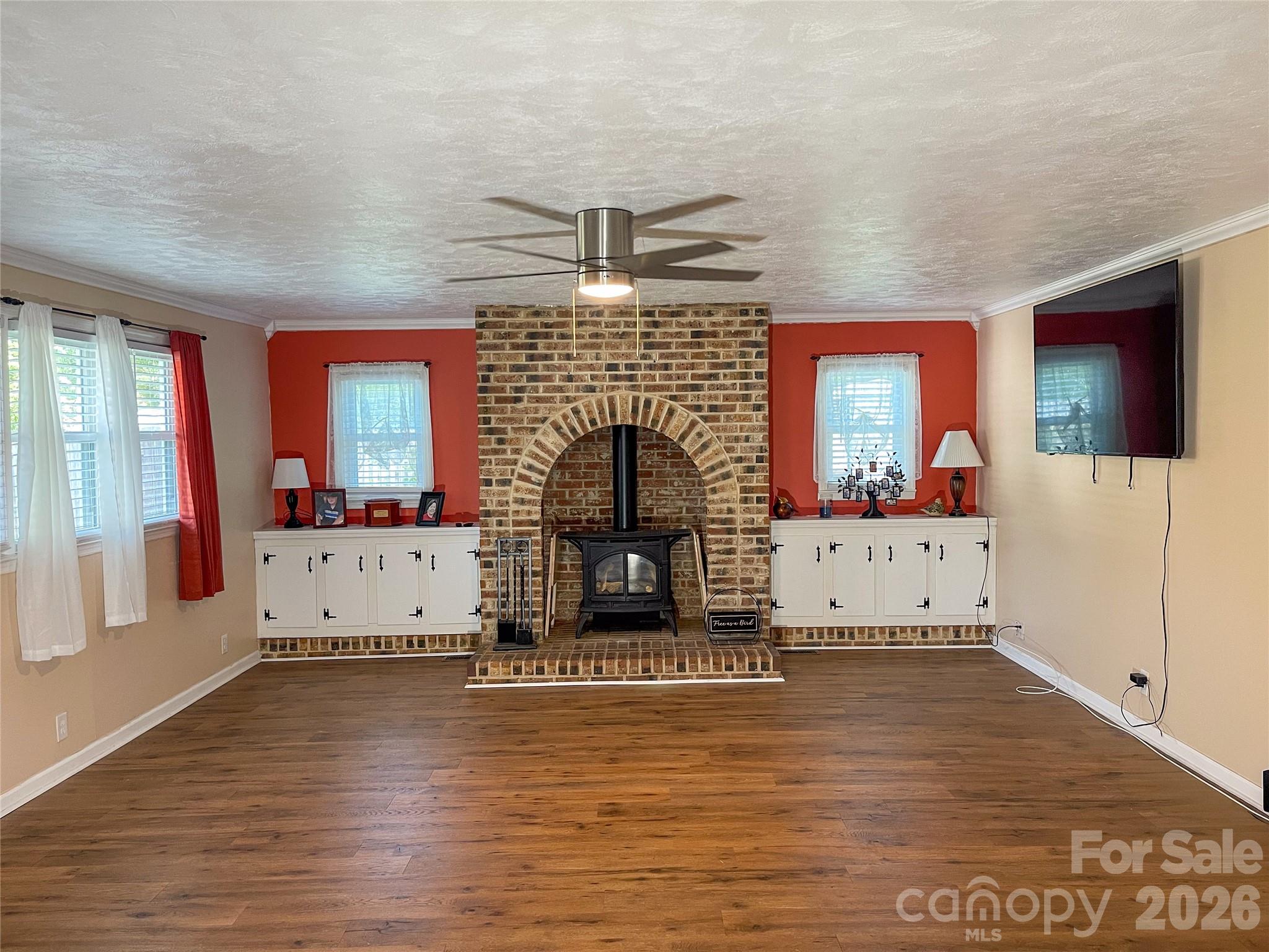 14 Hamden Circle Property Photo 6