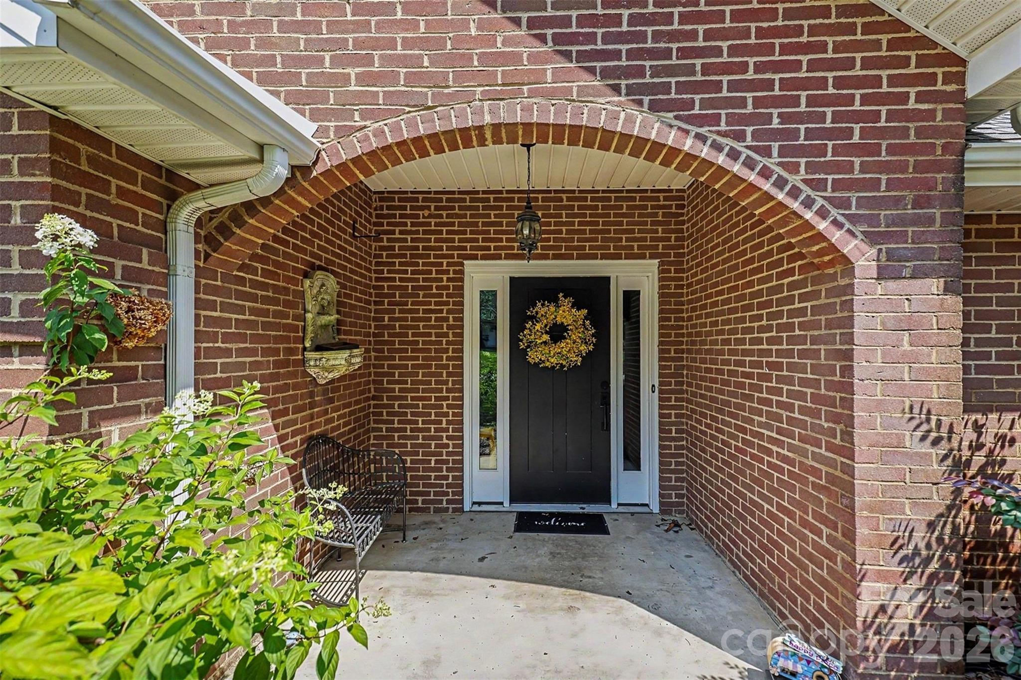 1318 Crown Ridge Drive Property Photo 5