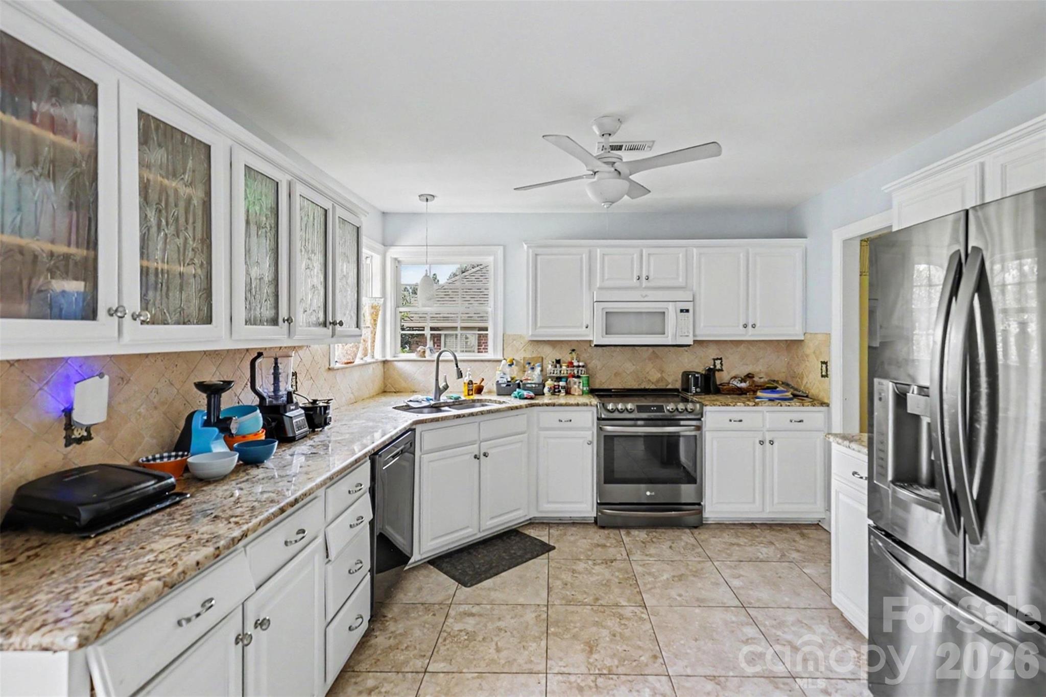 1318 Crown Ridge Drive Property Photo 11