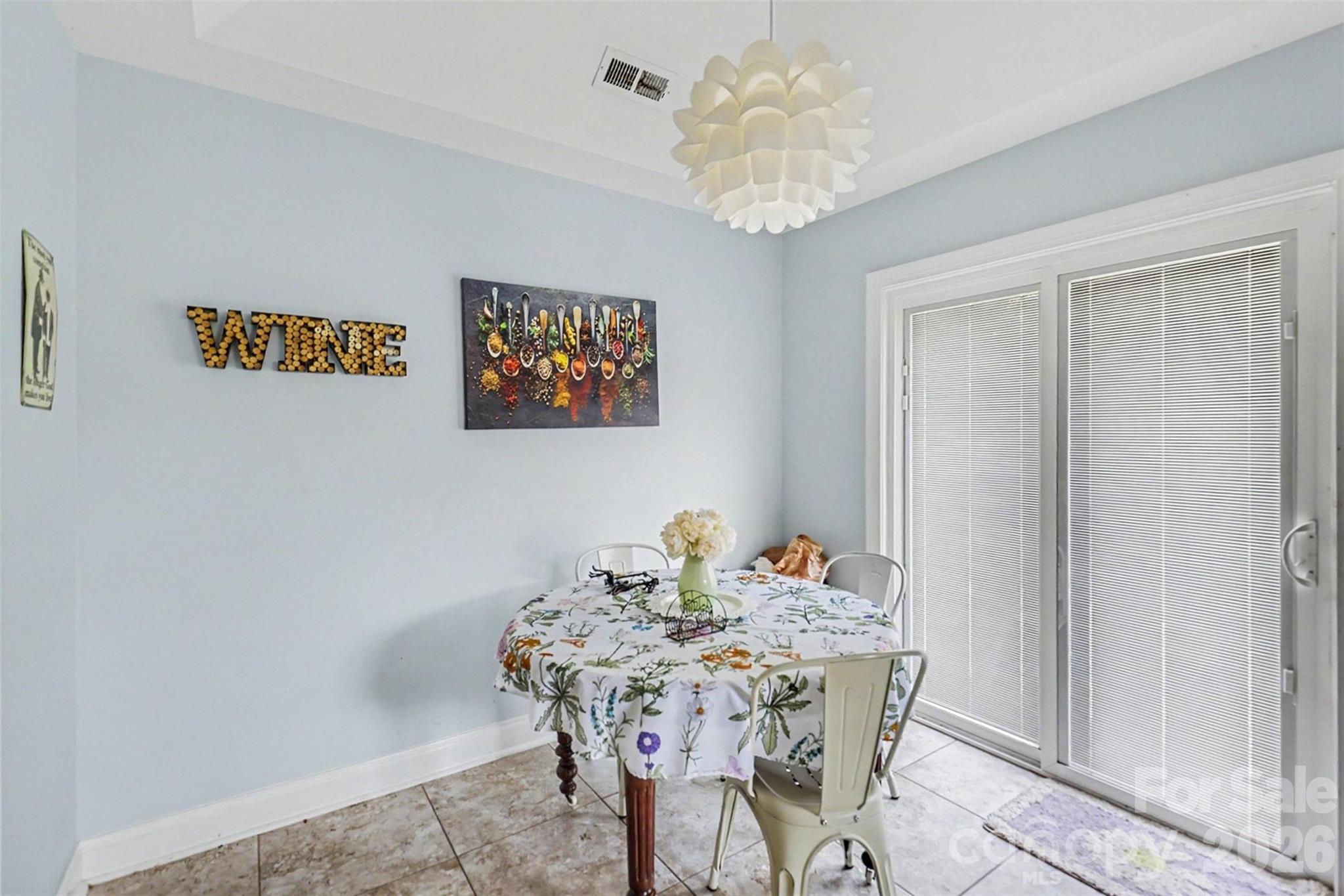 1318 Crown Ridge Drive Property Photo 14