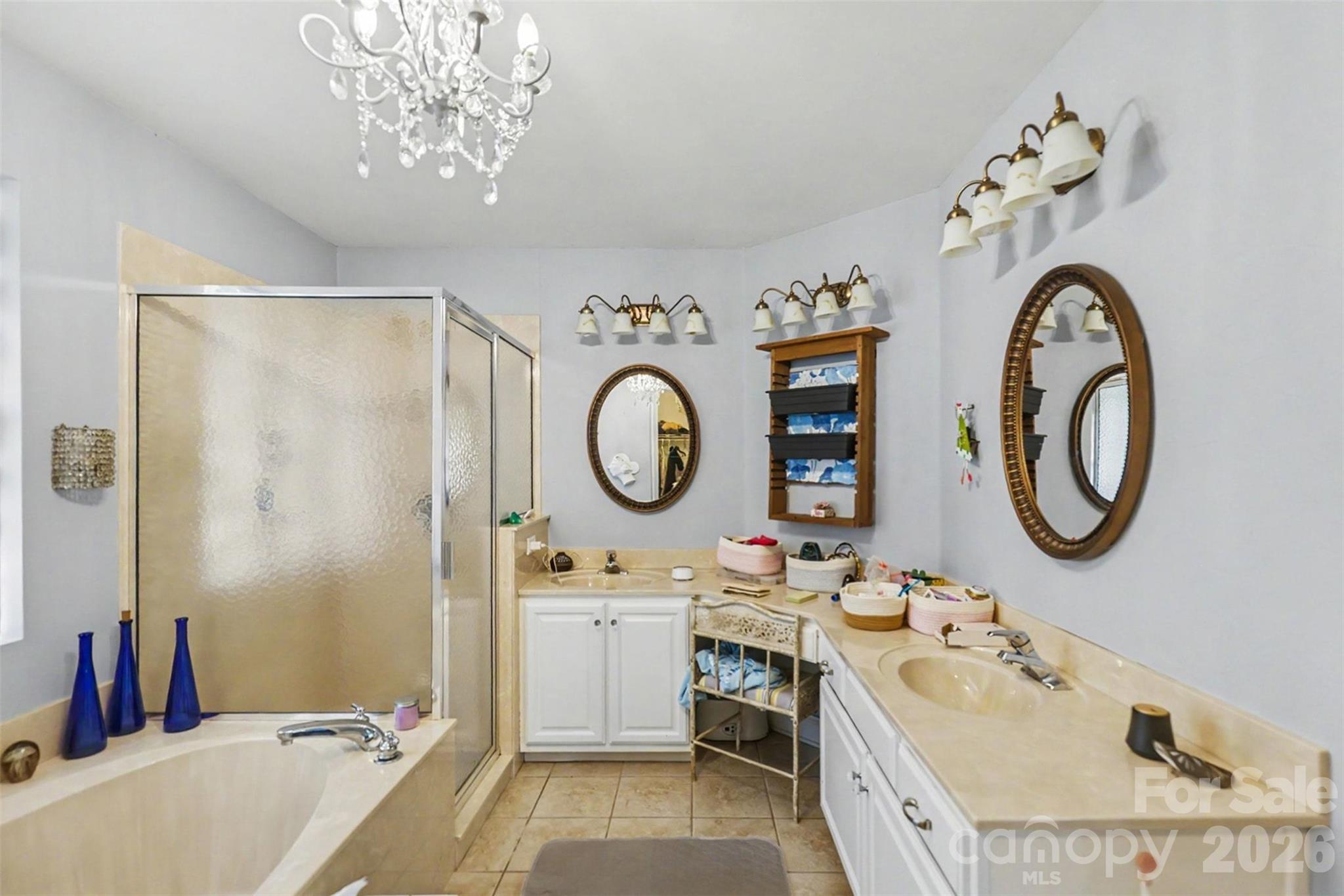 1318 Crown Ridge Drive Property Photo 17