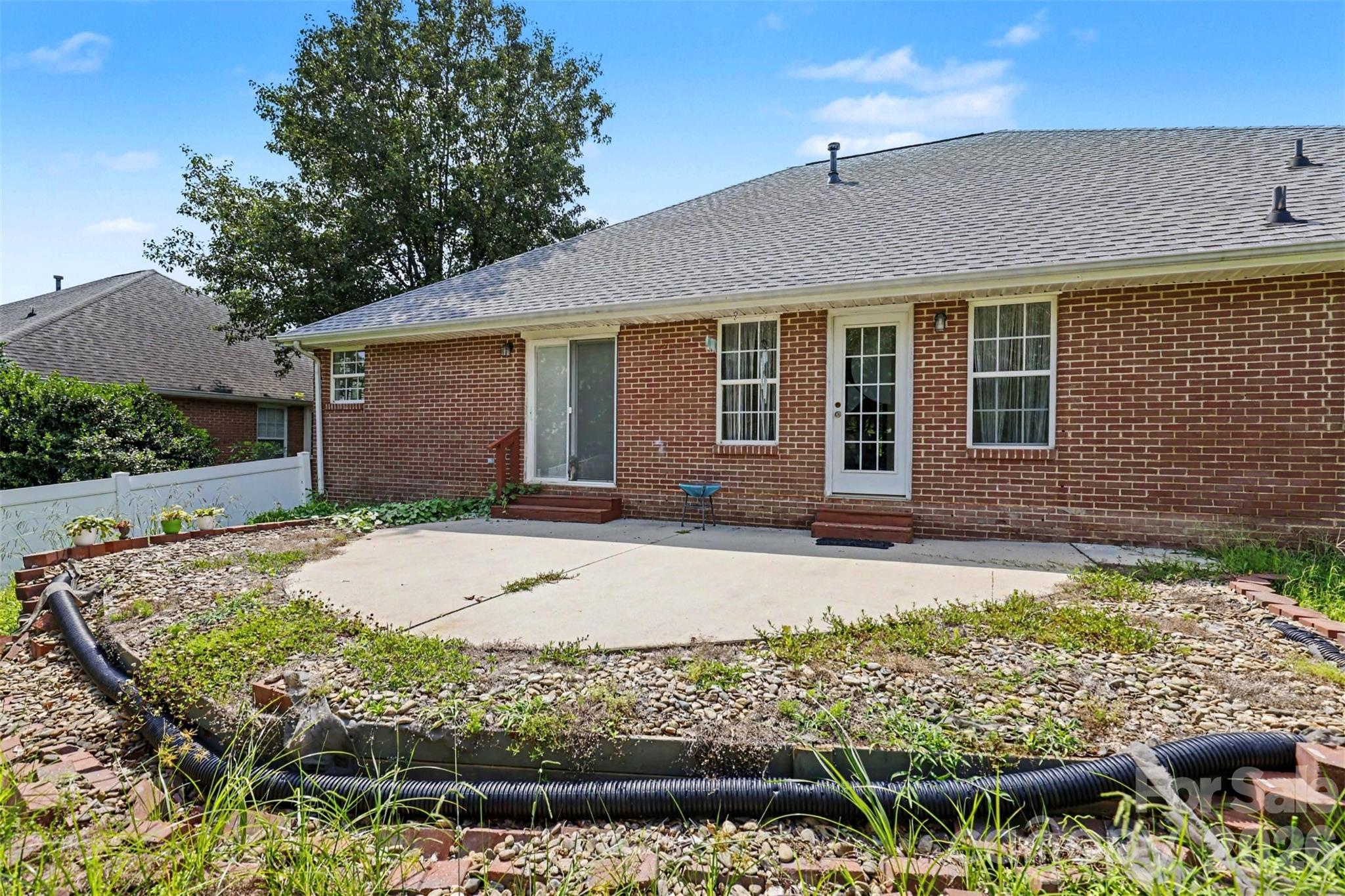 1318 Crown Ridge Drive Property Photo 25