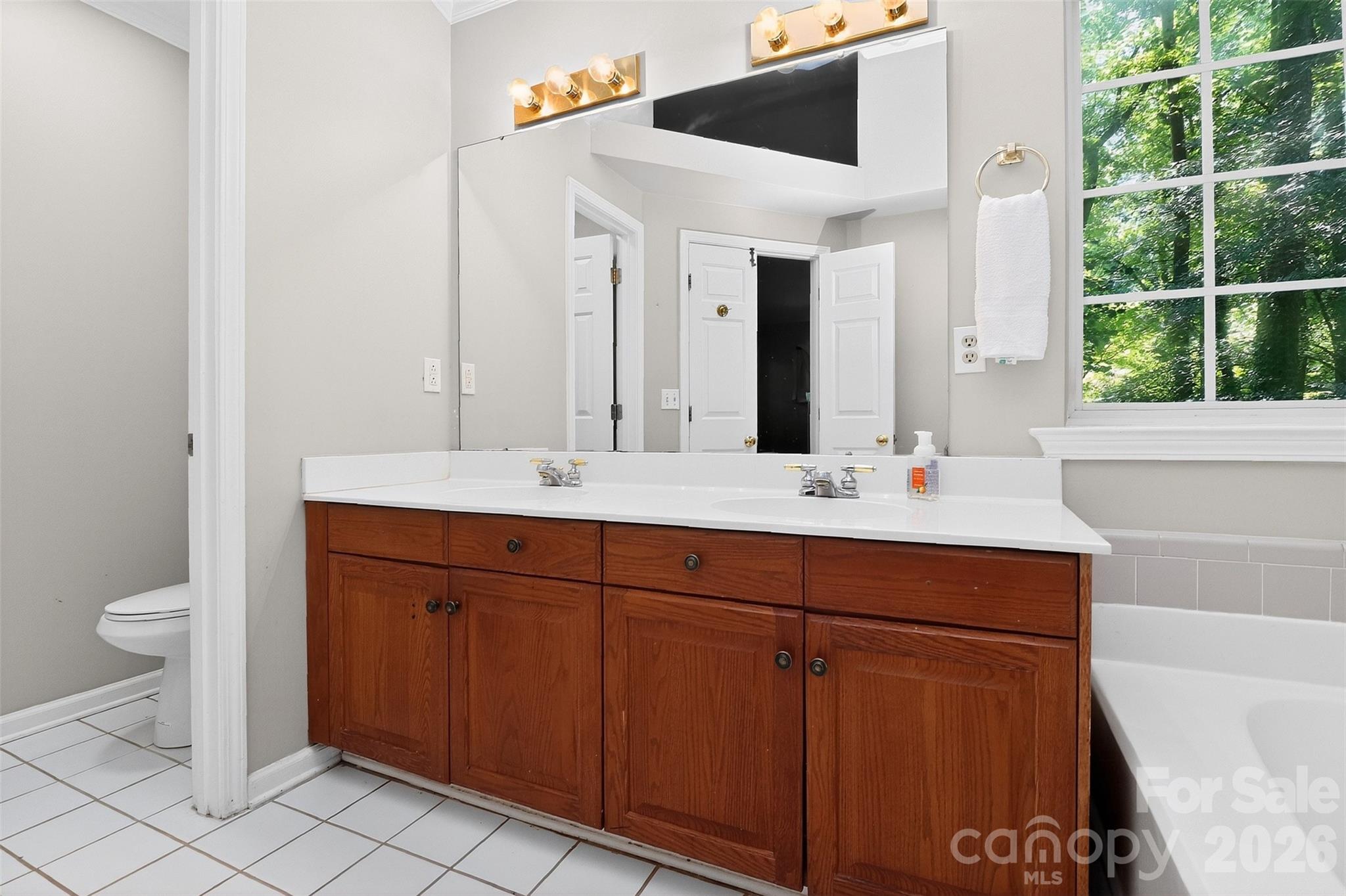 11007 Secotan Lane Property Photo 25