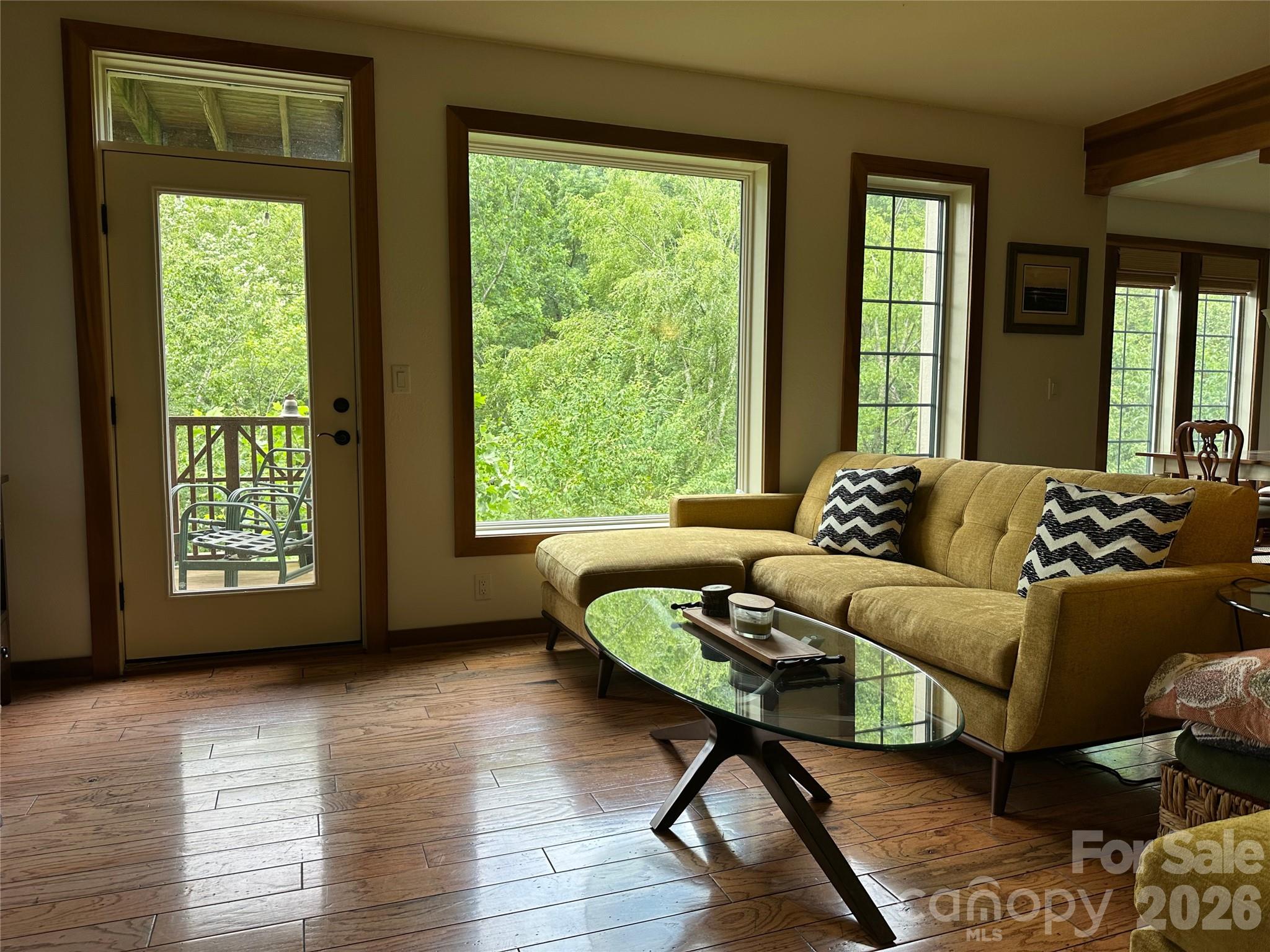 222 Creekside Way D/101 Property Photo 7