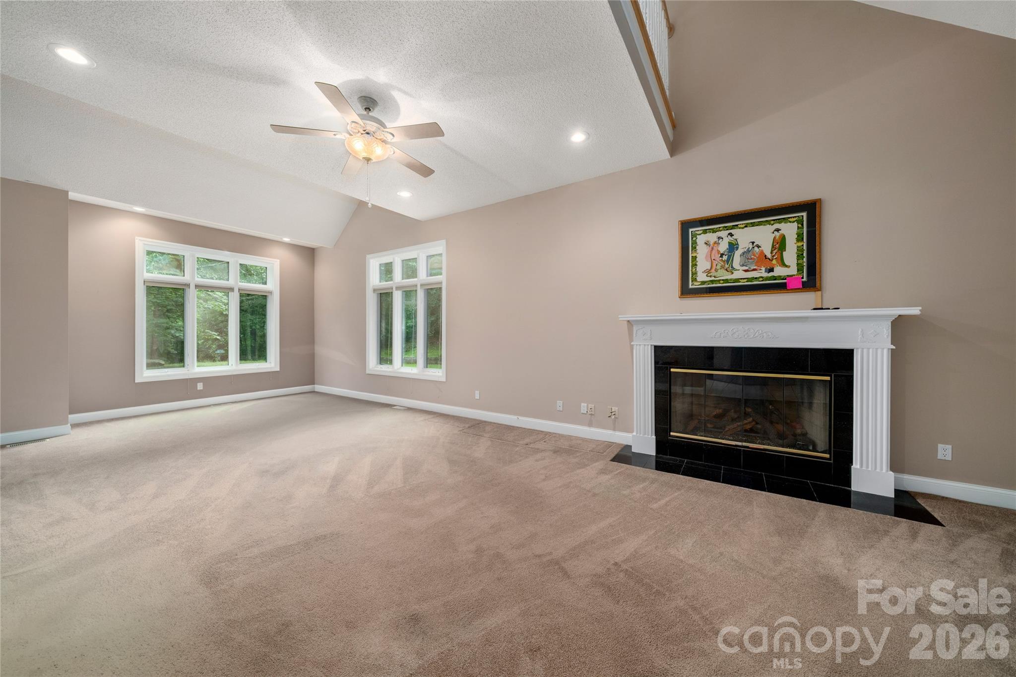 136 Rumbling Bald Road Property Photo 3
