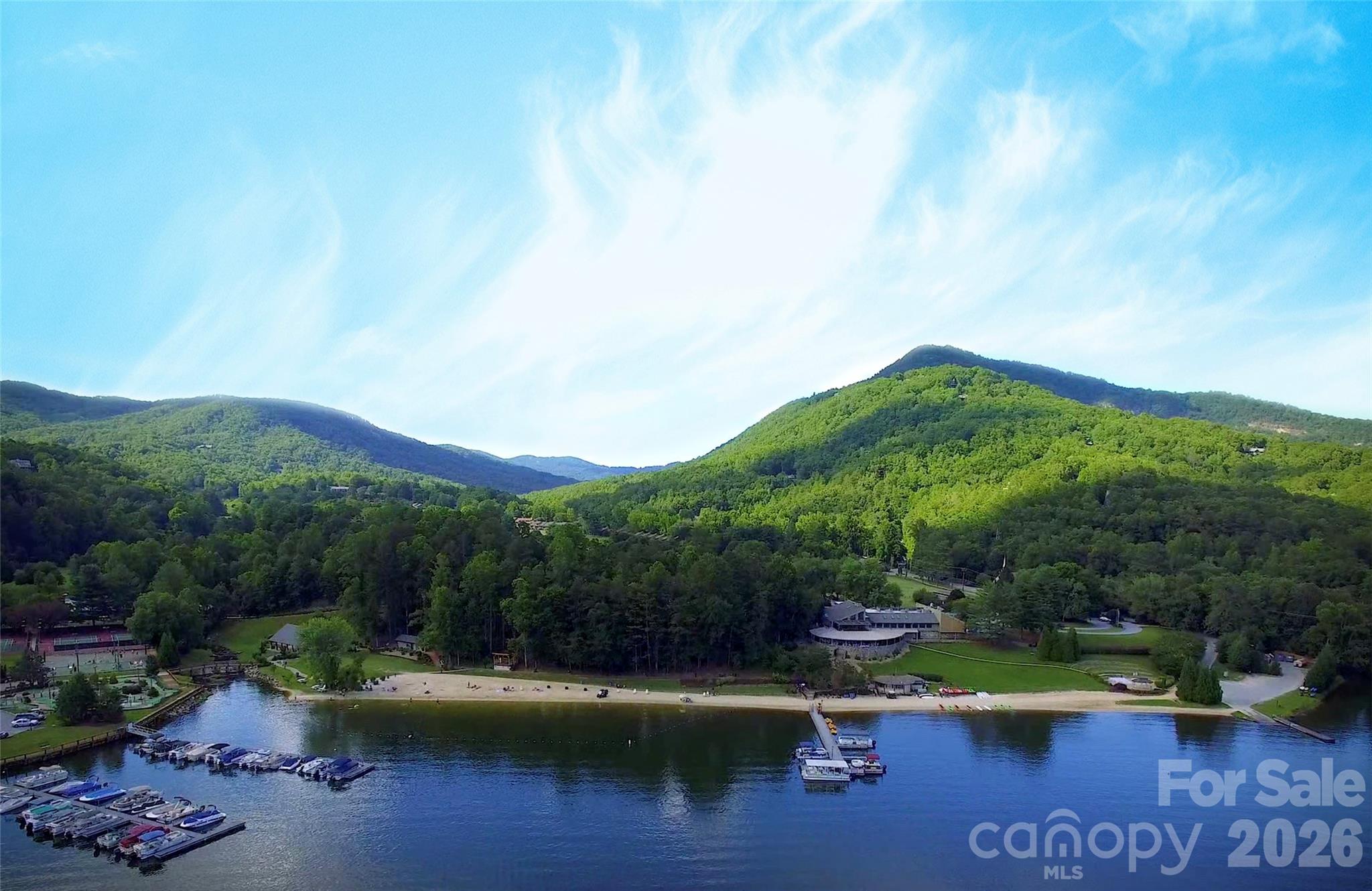 136 Rumbling Bald Road Property Photo 43
