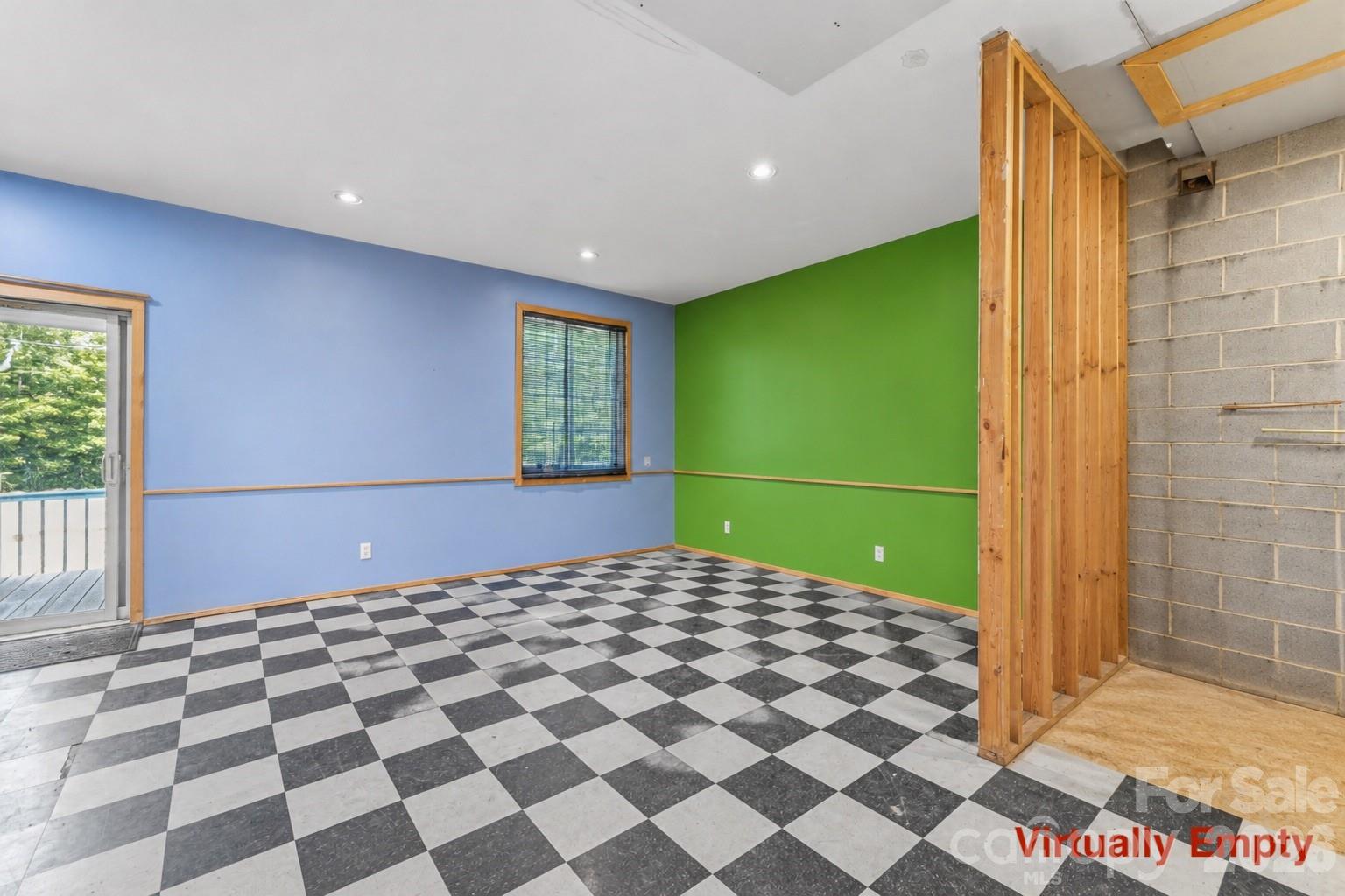 2269 Lee Roy Lane Property Photo 13