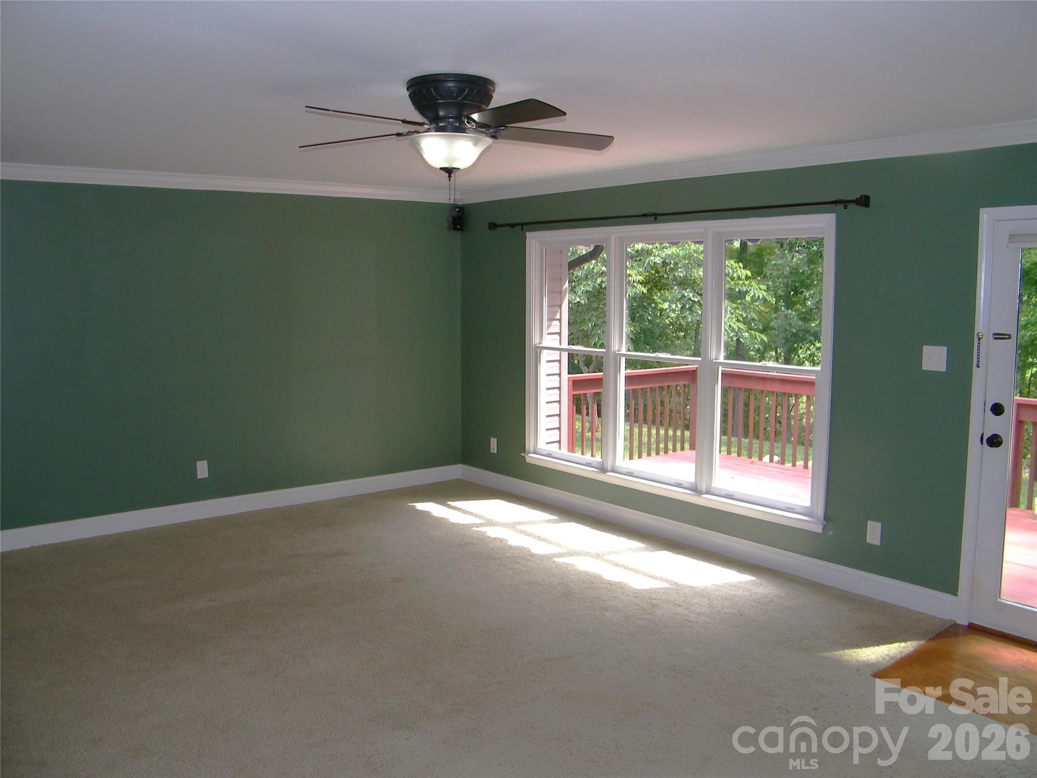 609 Redah Avenue Property Photo 6