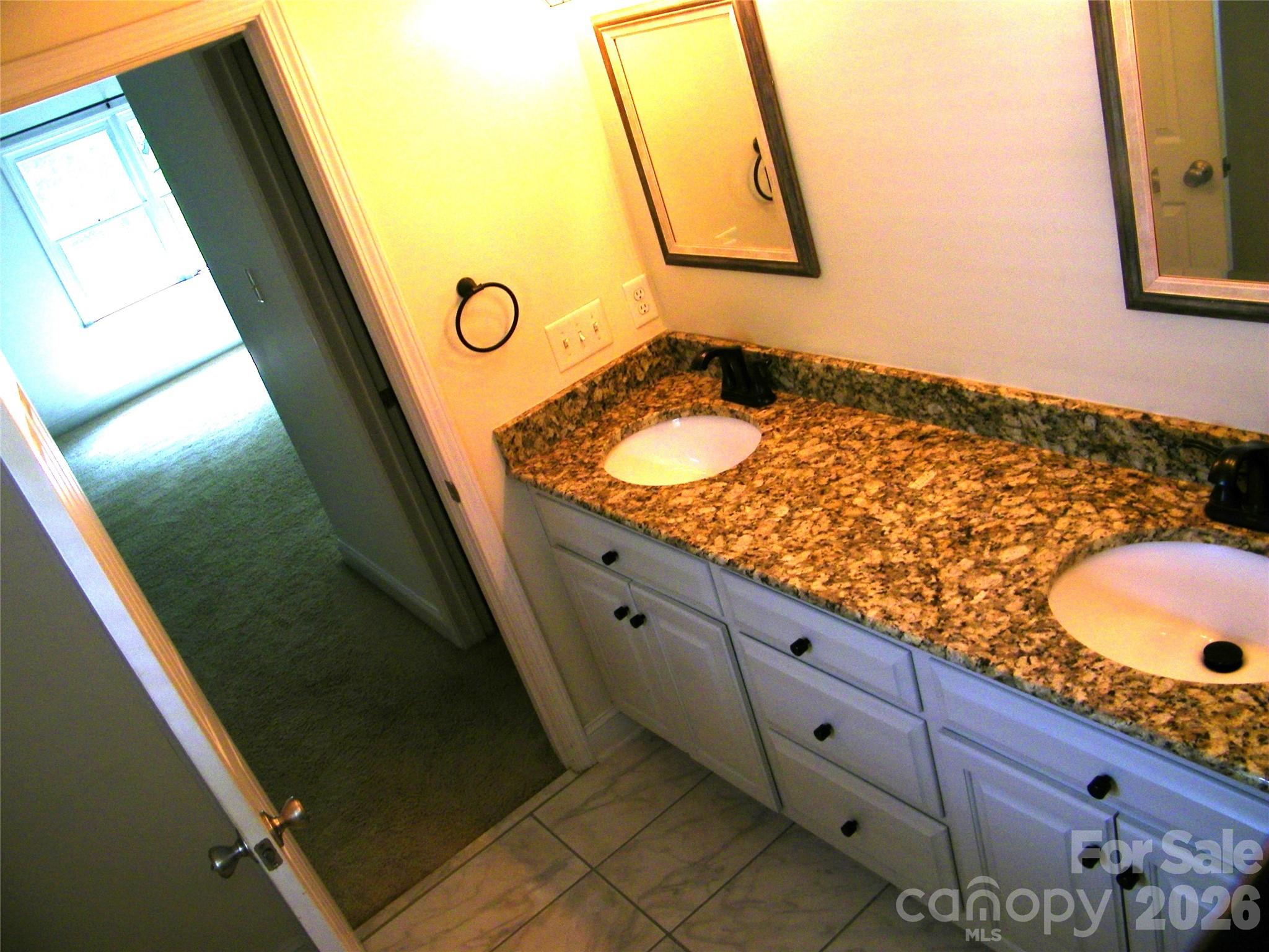609 Redah Avenue Property Photo 21