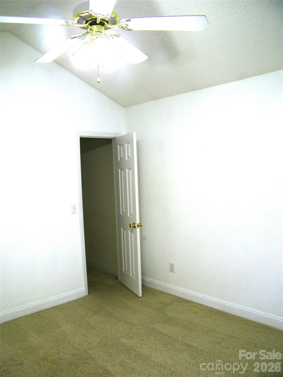 609 Redah Avenue Property Photo 24
