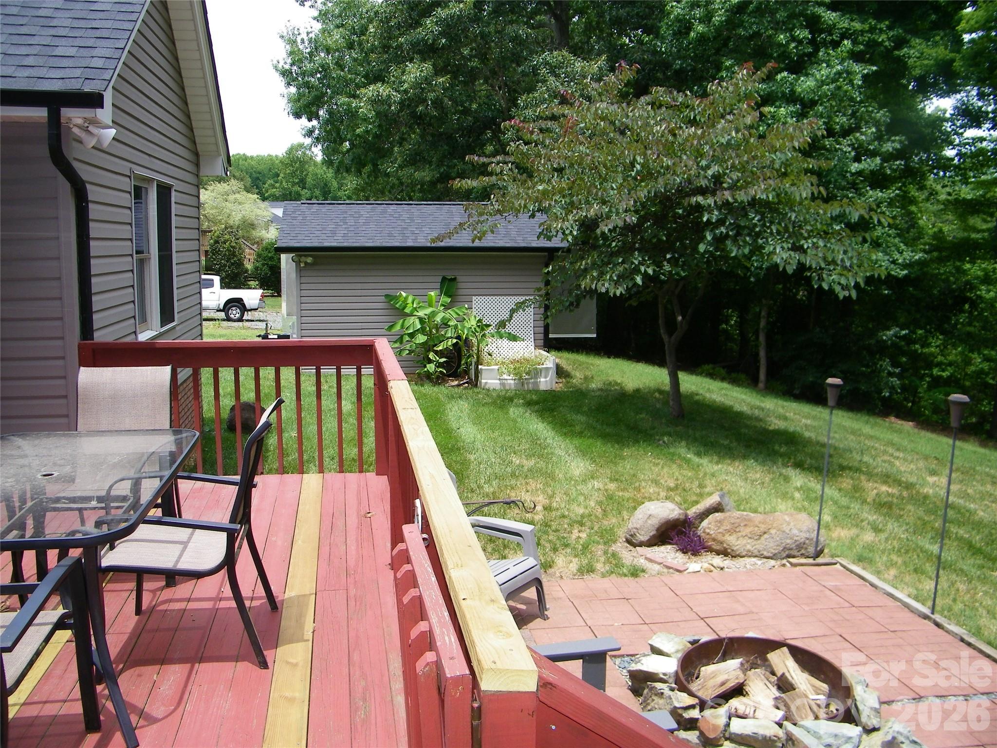 609 Redah Avenue Property Photo 39