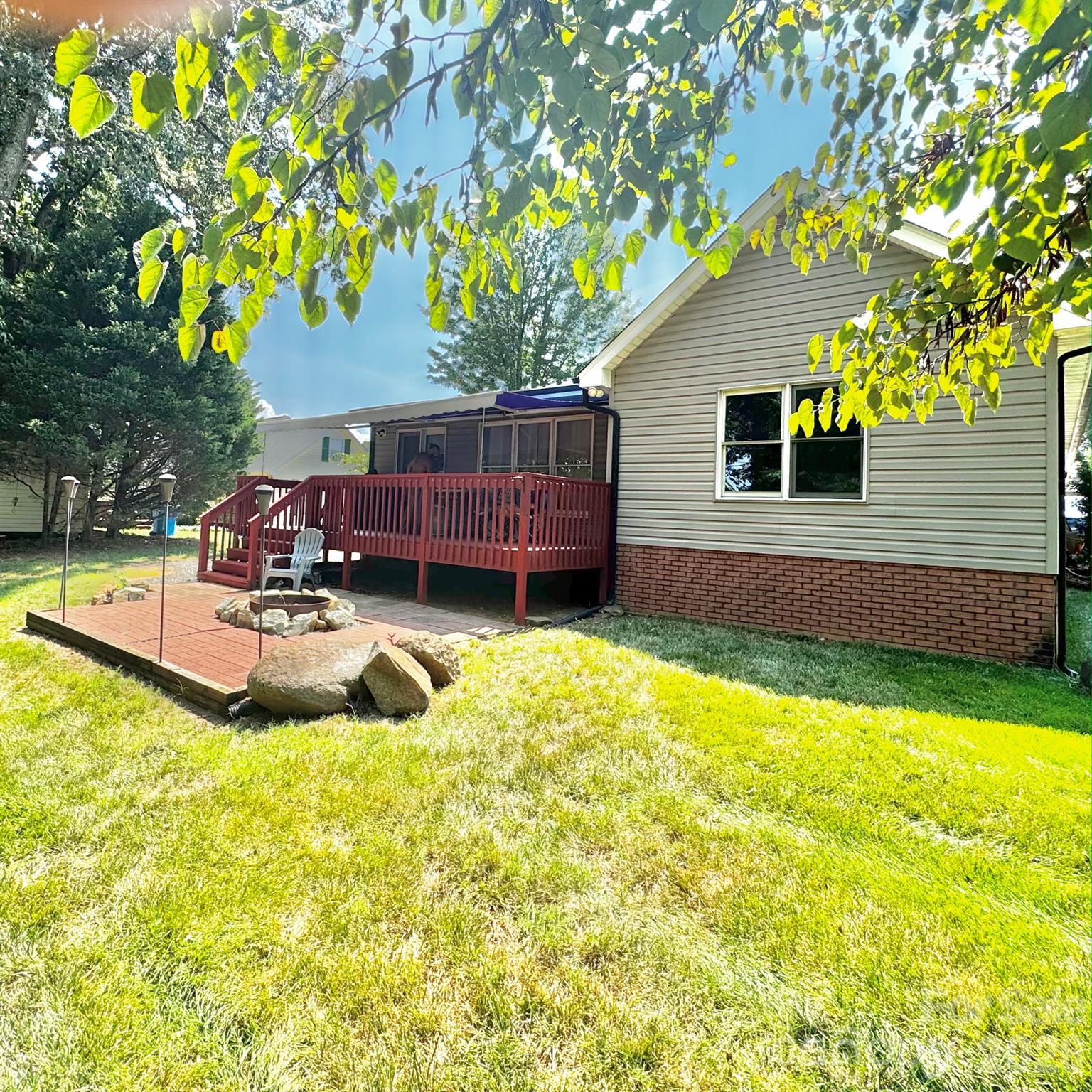 609 Redah Avenue Property Photo 44