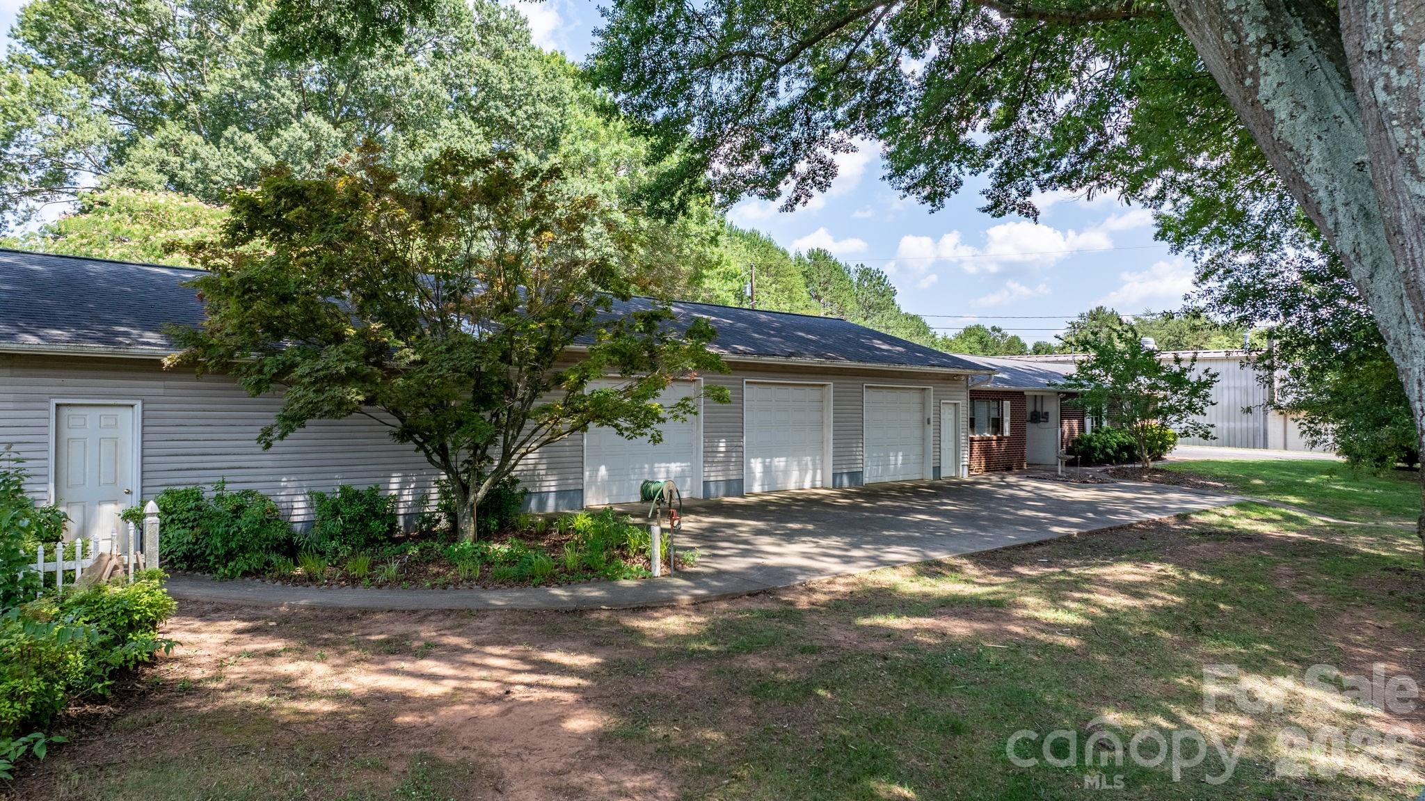 4002 Hickory Boulevard Property Photo 7