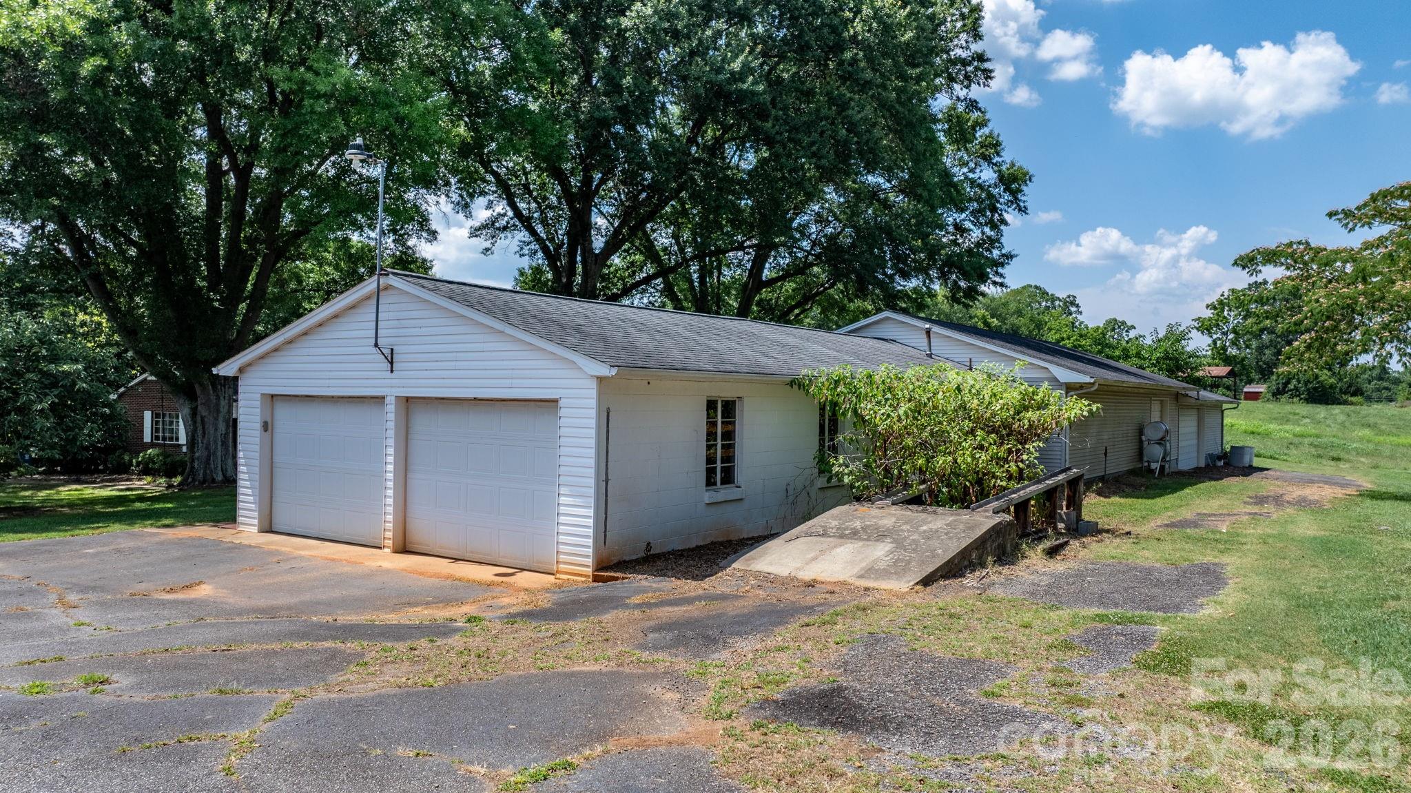 4002 Hickory Boulevard Property Photo 8