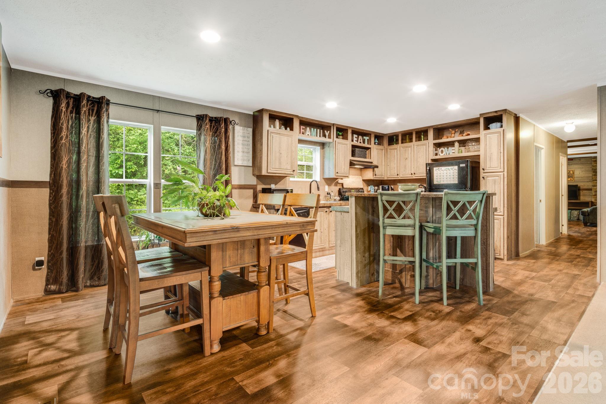 77 Star Flower Road Property Photo 7