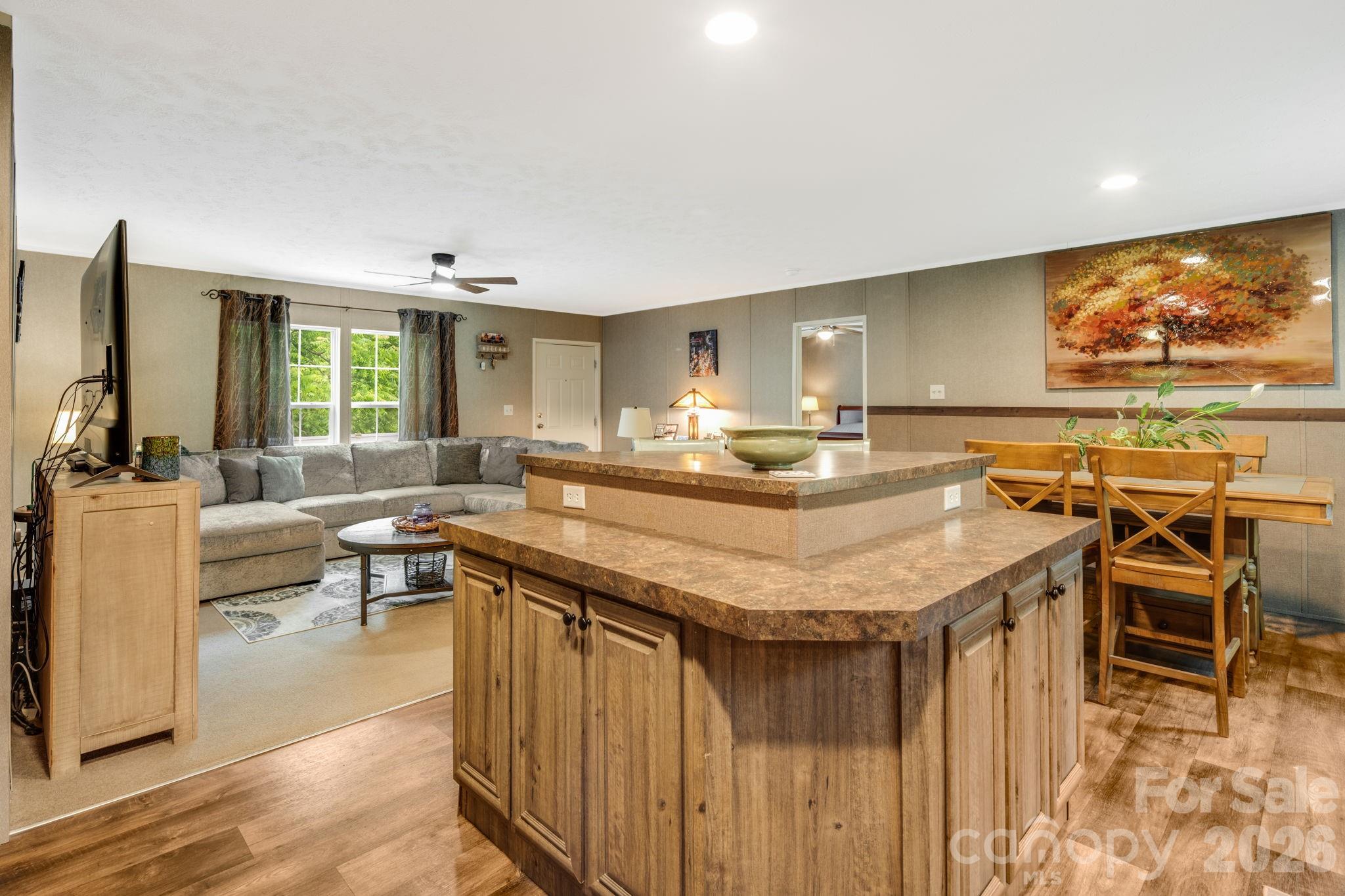 77 Star Flower Road Property Photo 10