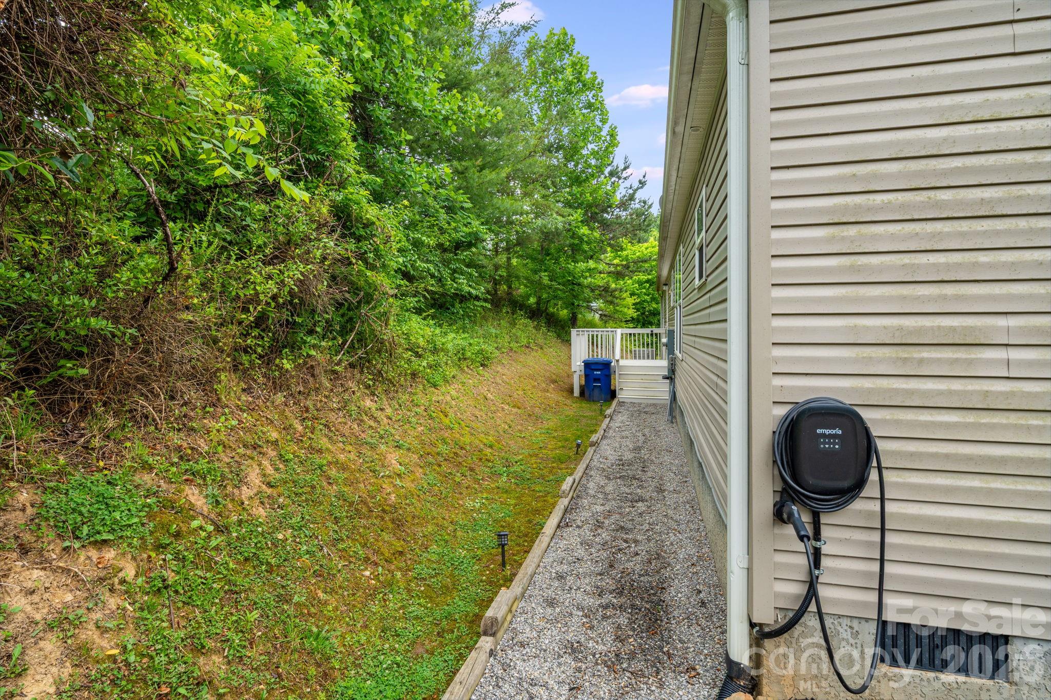 77 Star Flower Road Property Photo 28