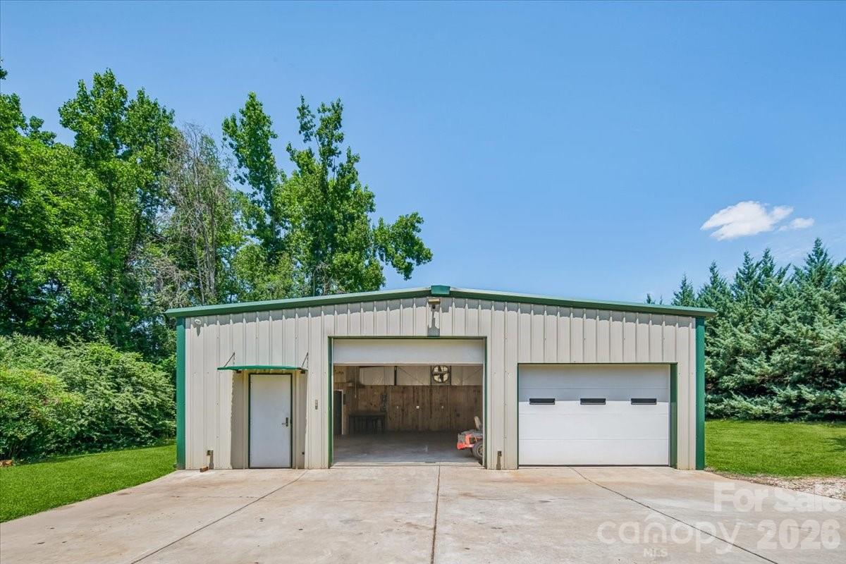 1512 Kinglet Drive Property Photo 36
