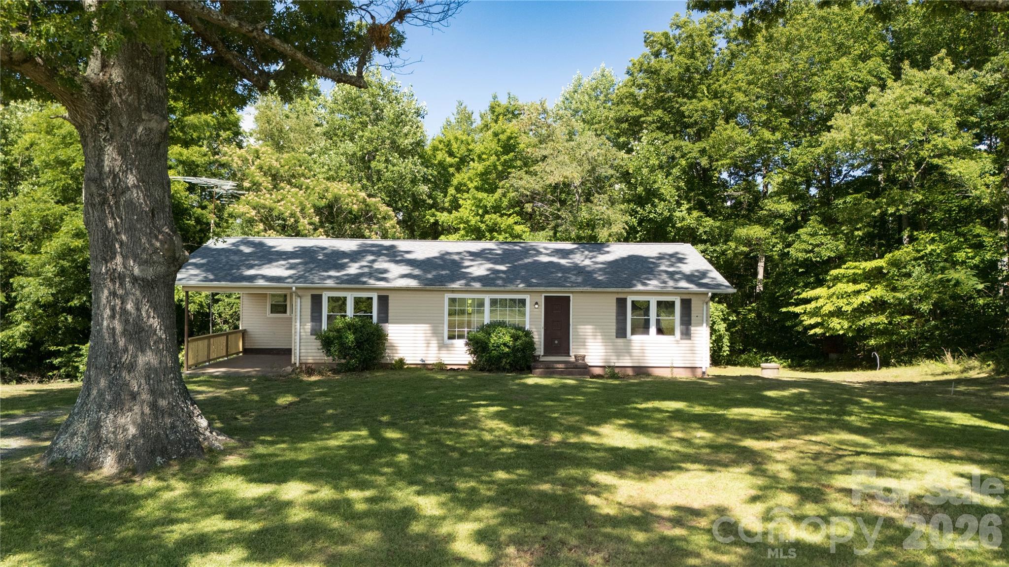 540 Crutchfield Road Property Photo 1