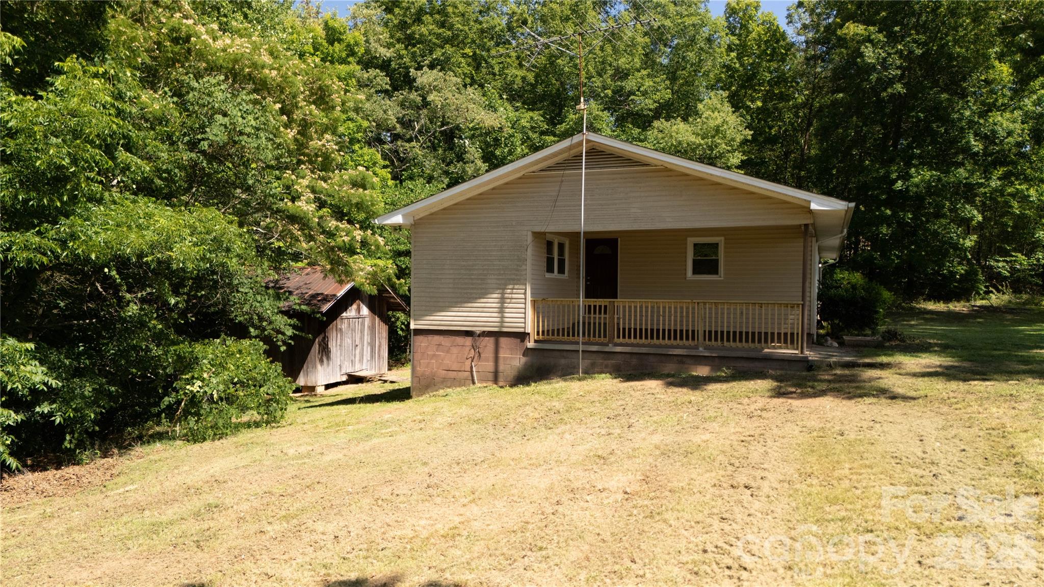 540 Crutchfield Road Property Photo 4