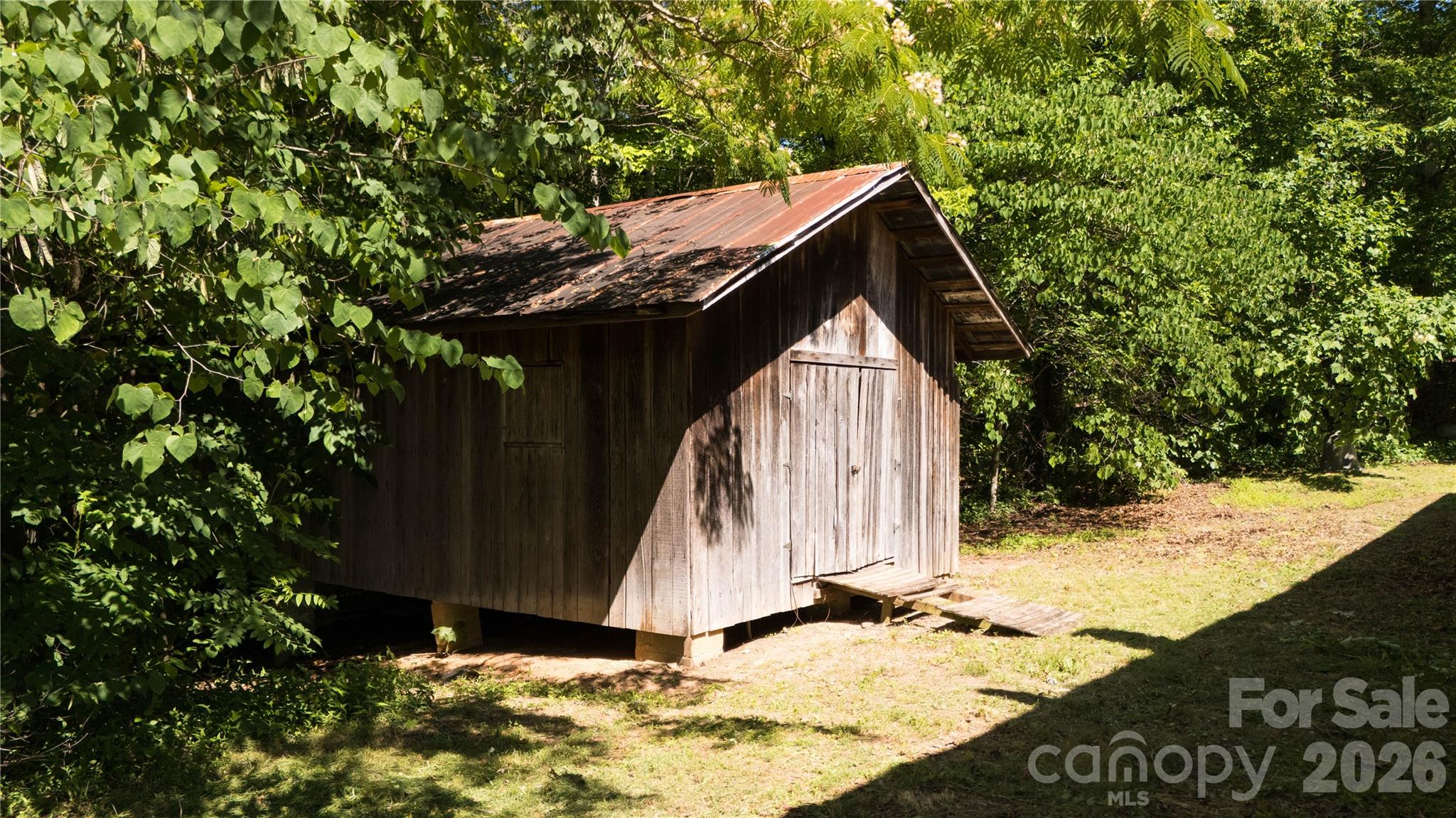 540 Crutchfield Road Property Photo 5
