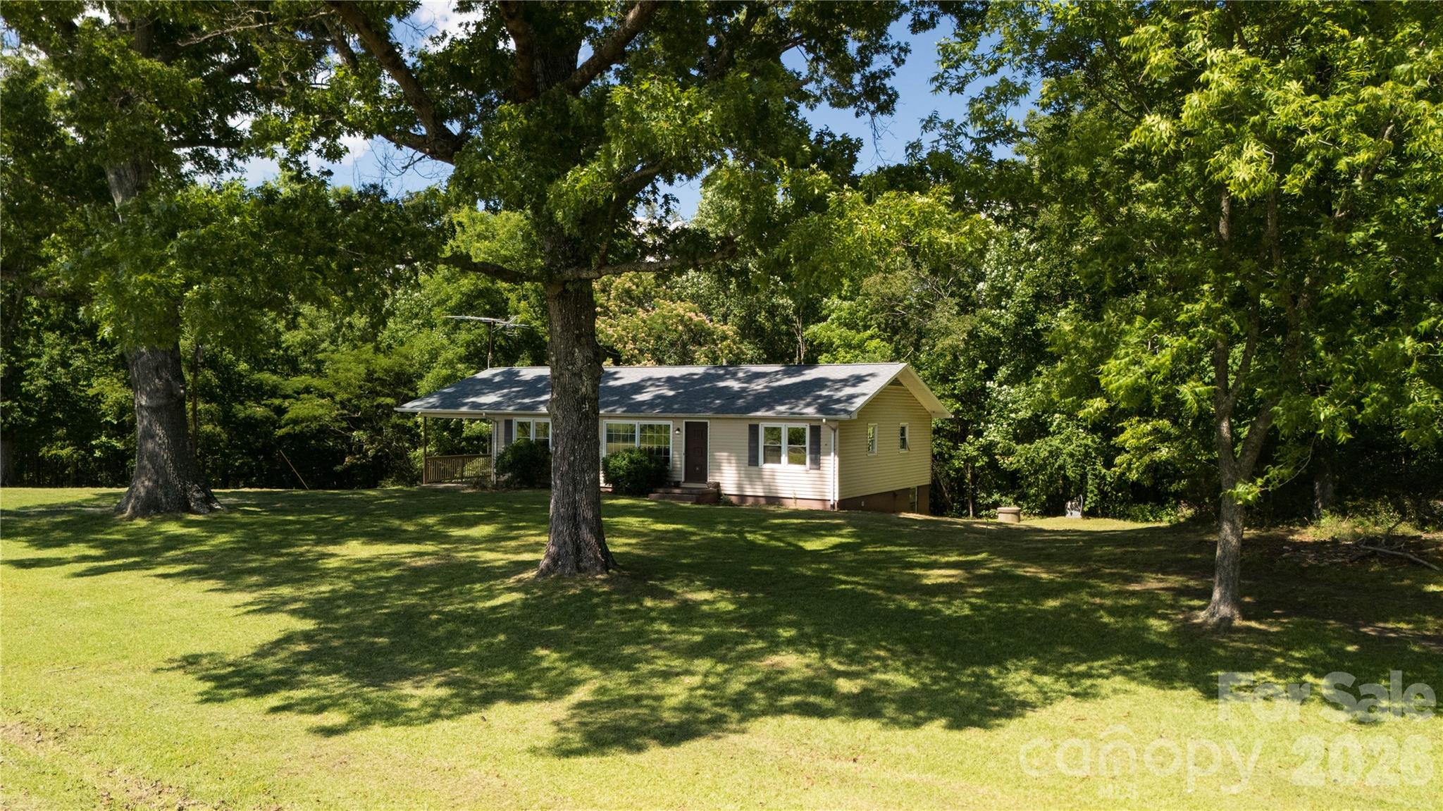 540 Crutchfield Road Property Photo 6