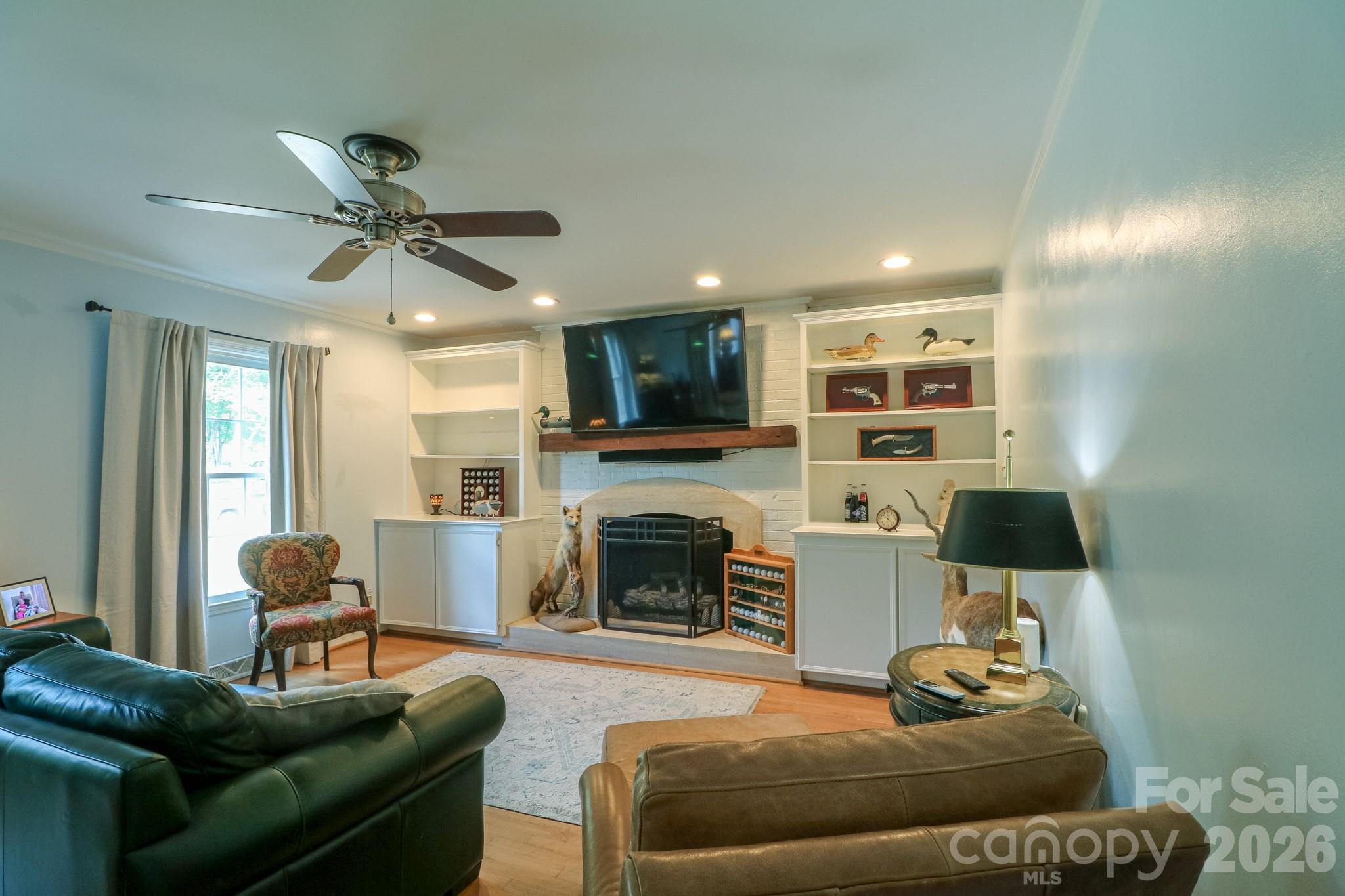 120 Wellington Drive Property Photo 14