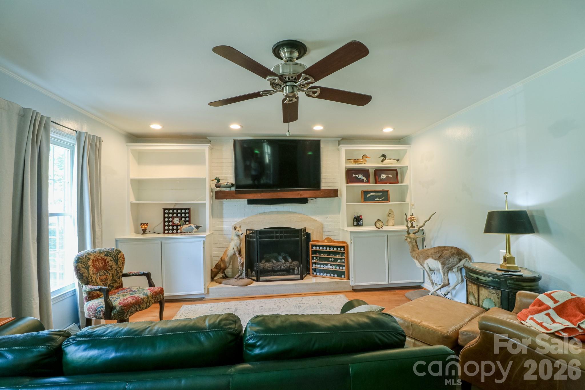 120 Wellington Drive Property Photo 15