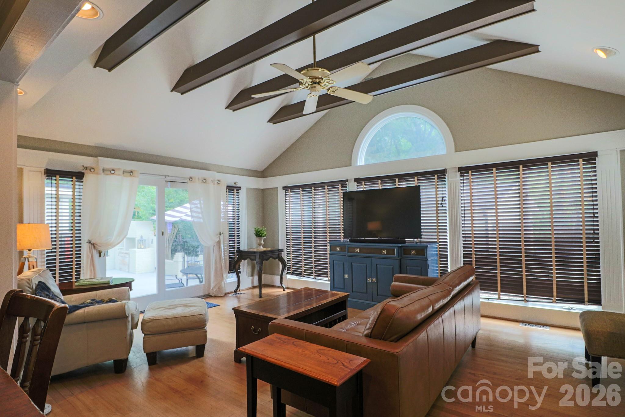 120 Wellington Drive Property Photo 17